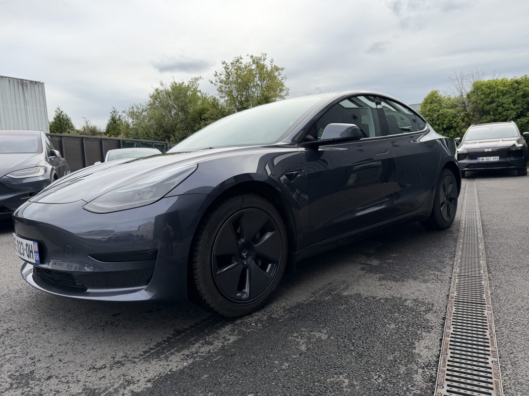 Tesla Model 3 STANDARD PLUSRWD