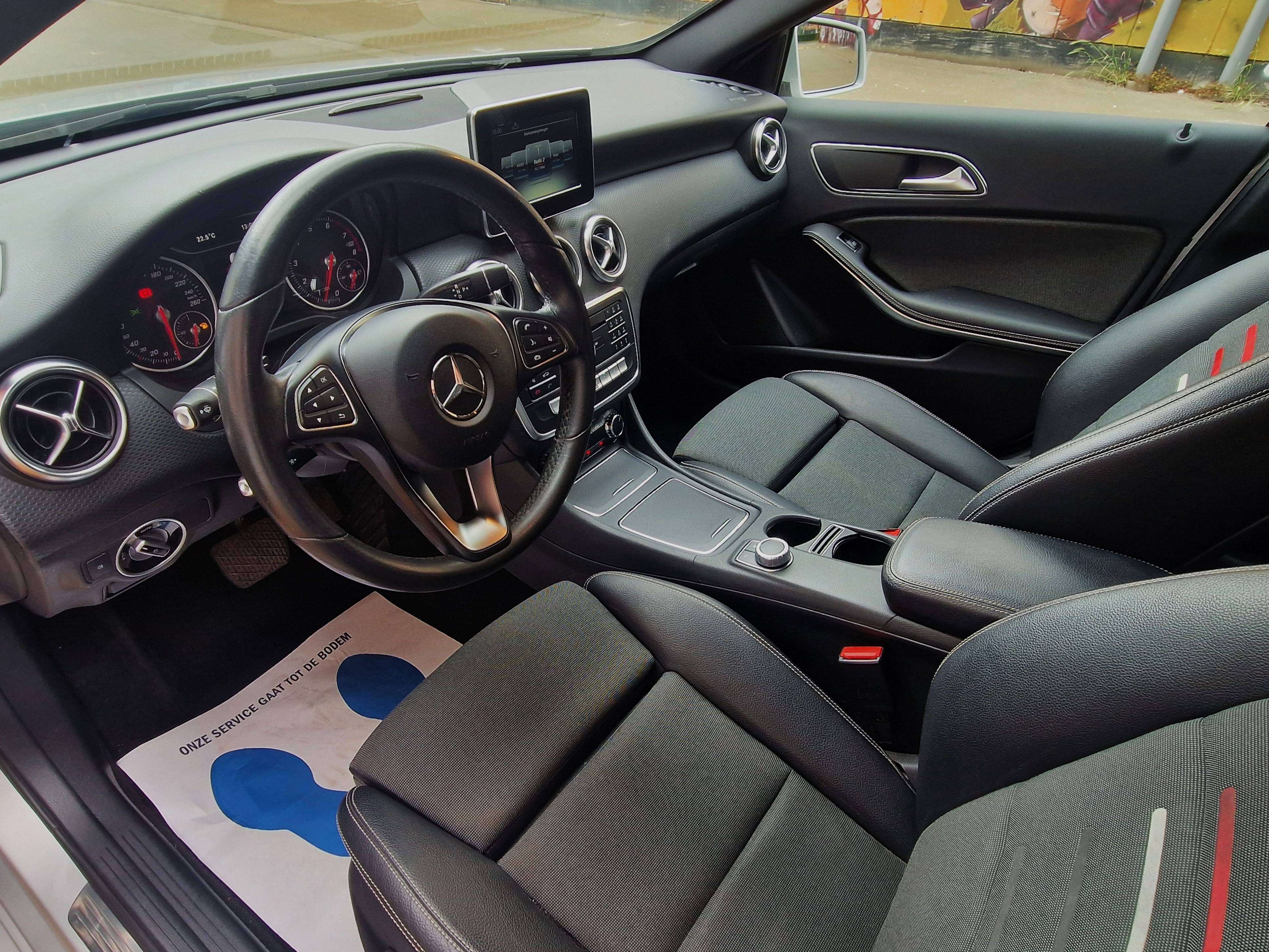 Mercedes-Benz A 180 A 180 Automaat