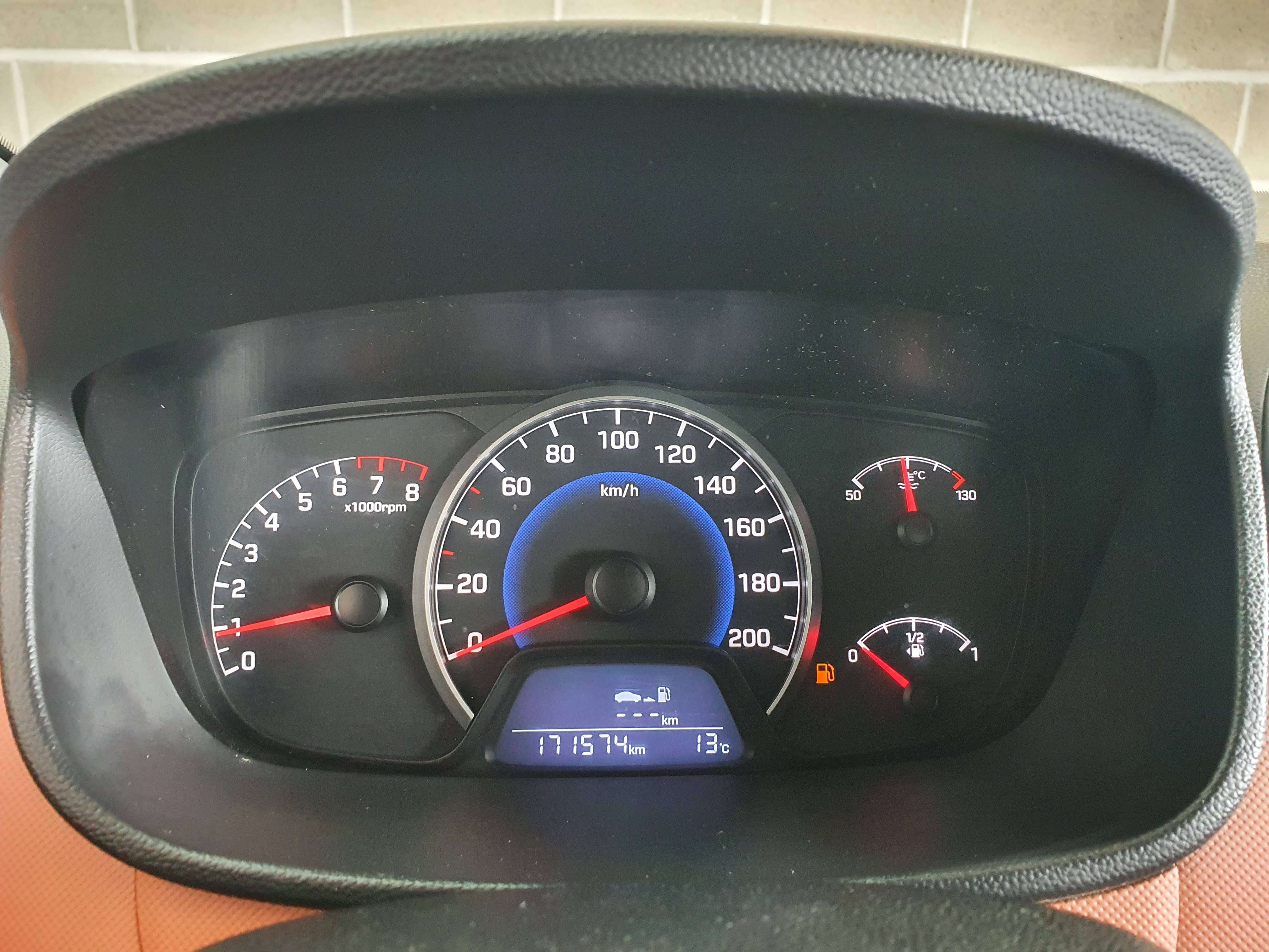 Hyundai i10 🟢GARANTIE 12 MOIS🟢1.O ESSENCE 67CV - 5 PORTES - BLUETOOTH -CLIM