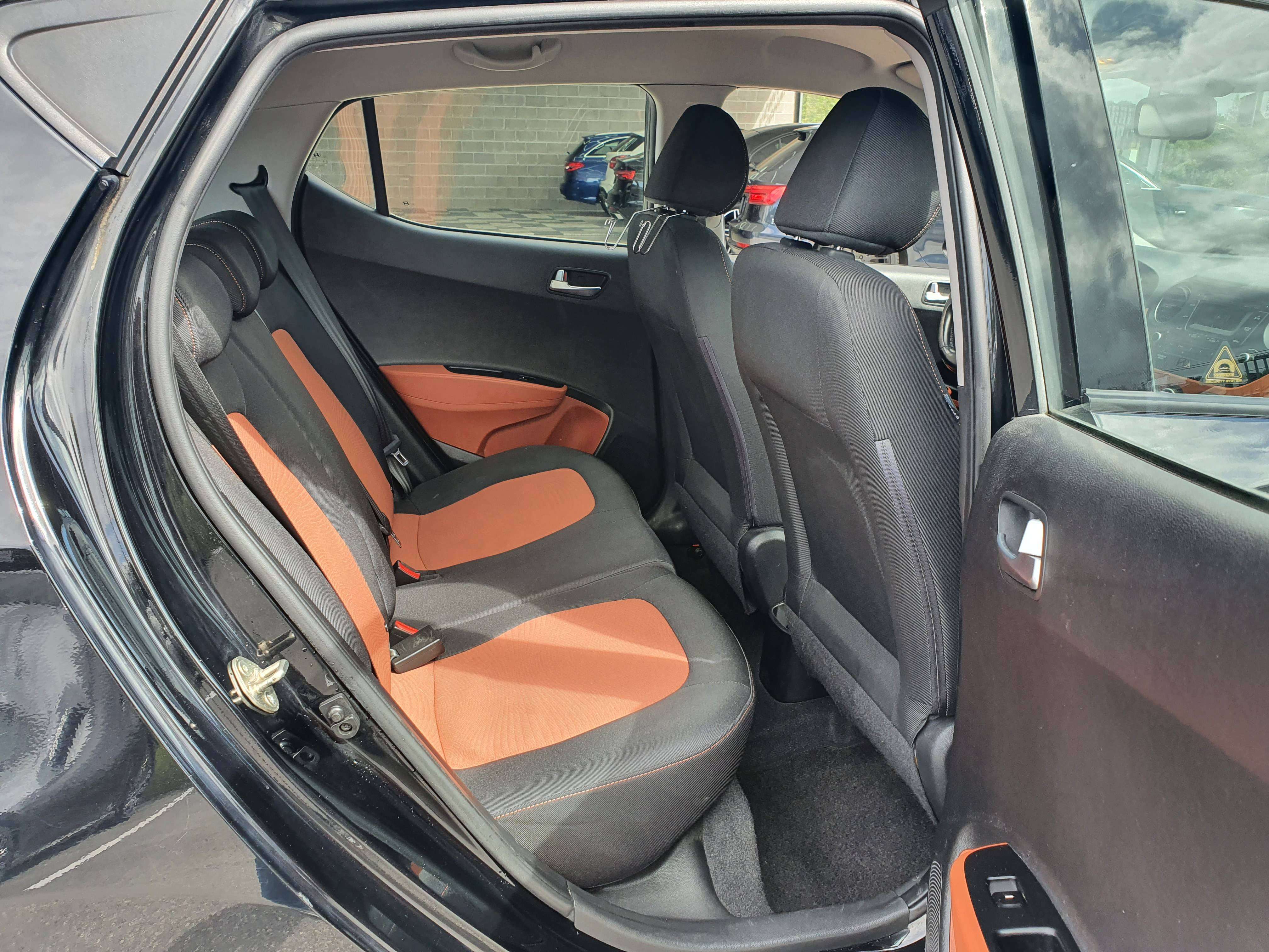 Hyundai i10 🟢GARANTIE 12 MOIS🟢1.O ESSENCE 67CV - 5 PORTES - BLUETOOTH -CLIM