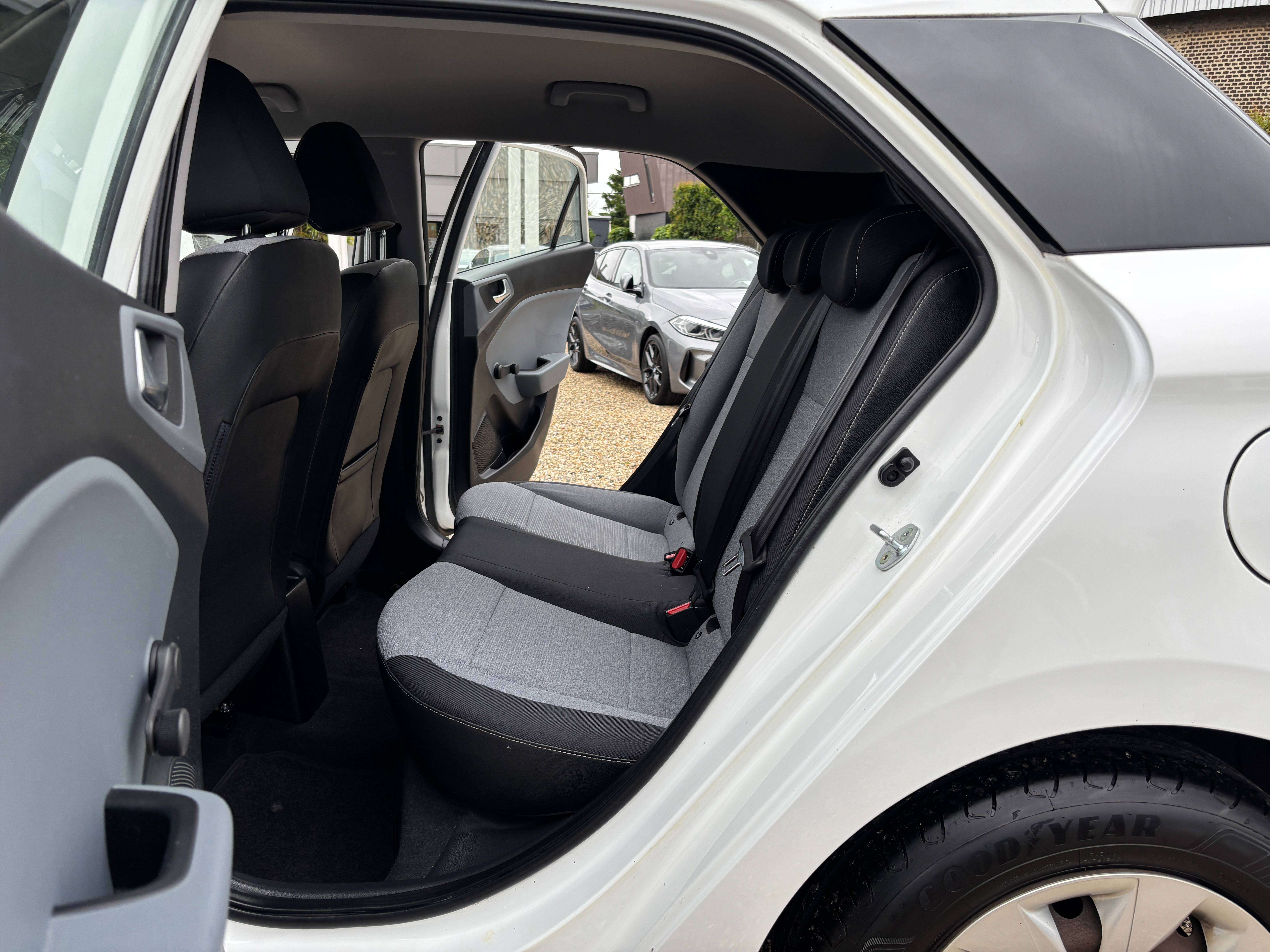 Hyundai i20 1.1 CRDi *AIRCO*BLUETOOTH*GARANTIE*