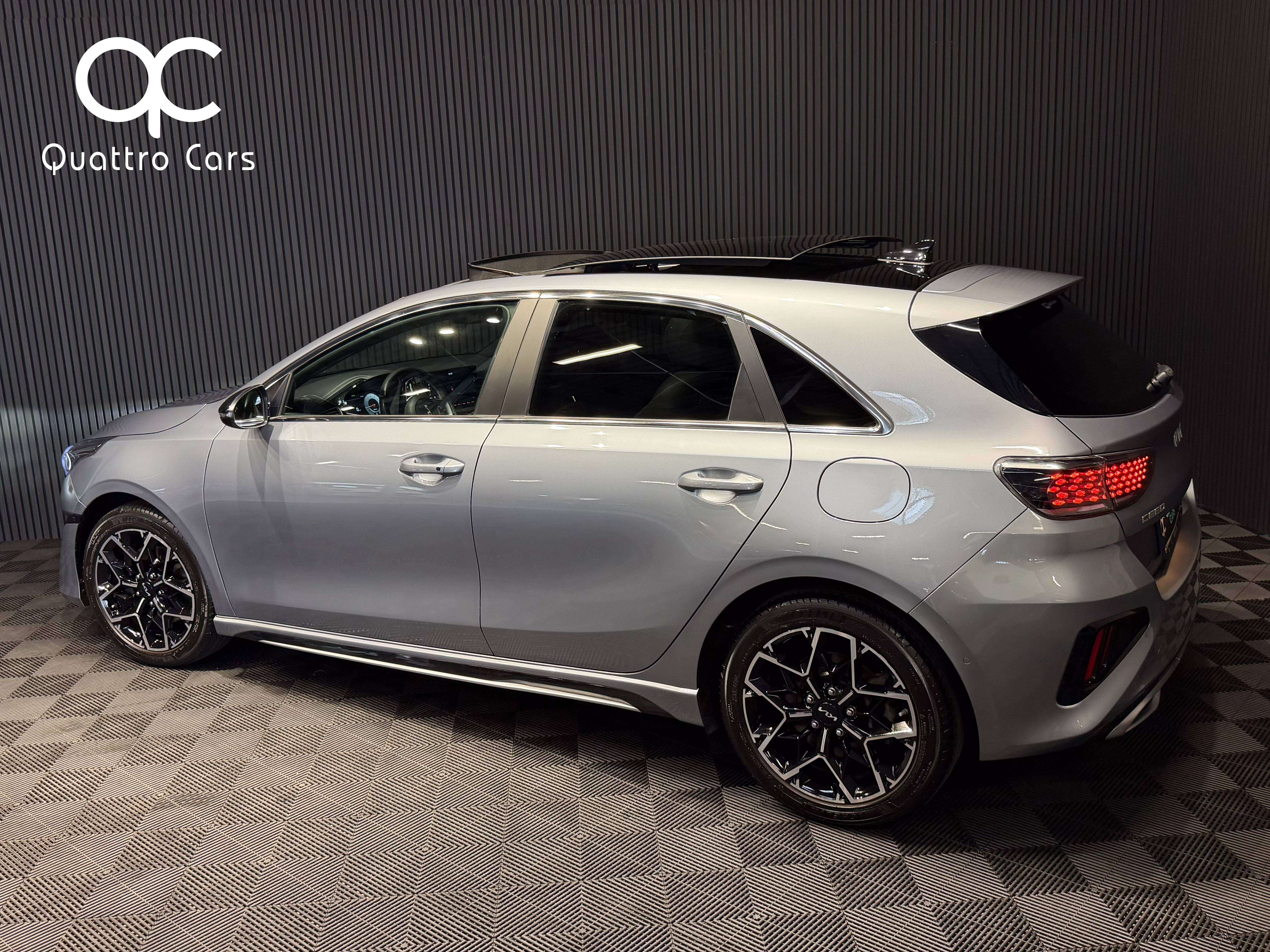 Kia Ceed / cee'd 1.0 T-GDi / GT-Line / New lift / Toit ouvrant / Cuir