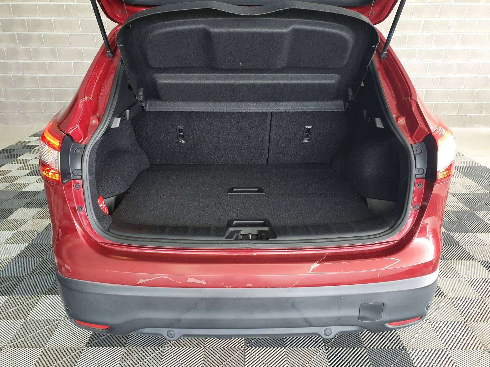 Nissan Qashqai 🟢1.6 DIESEL 131CV / BOITE AUTO / TOIT PANO