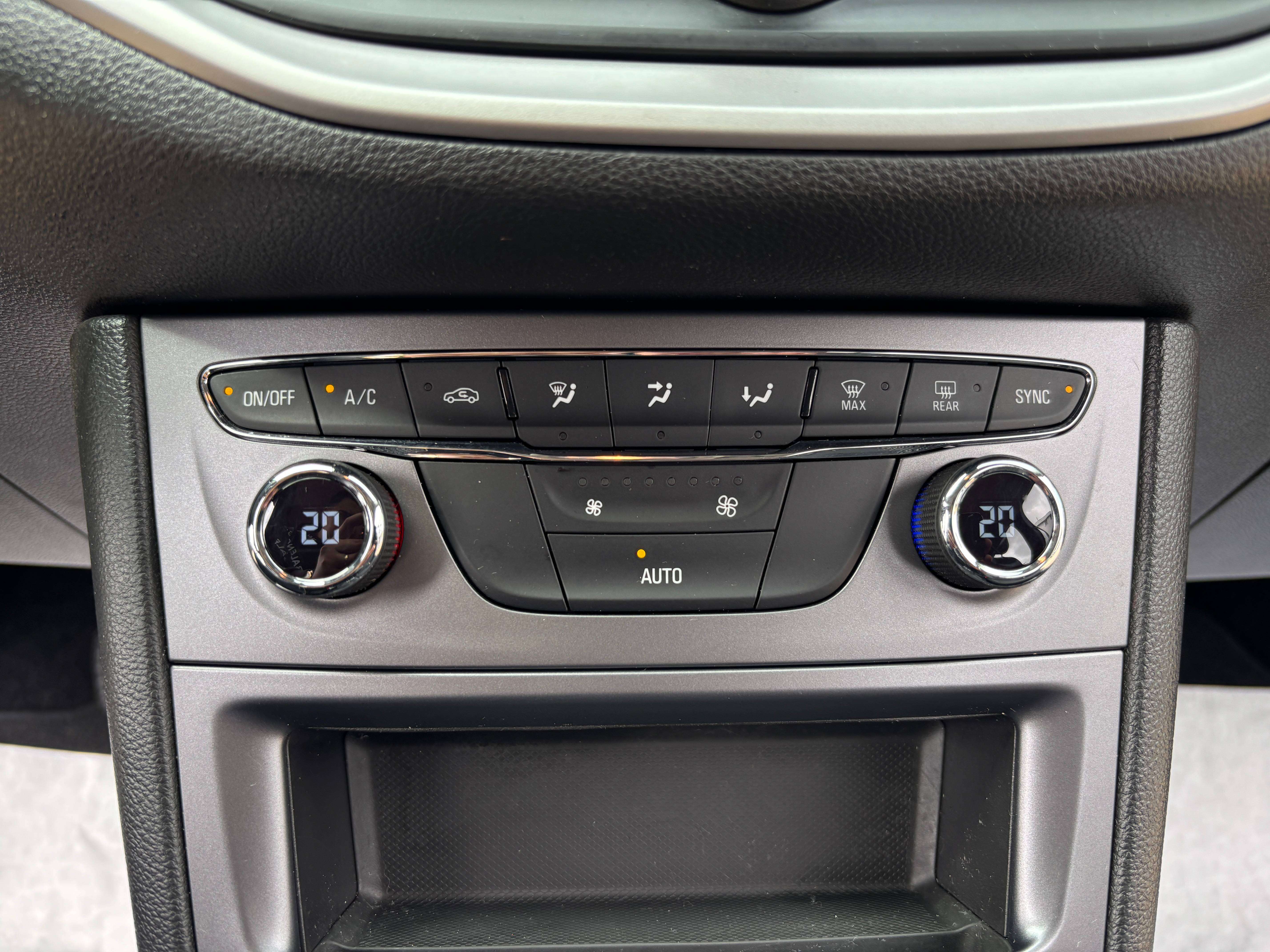 Opel Astra 1.2 Turbo *CARPLAY*CRUISE CONTROL*CAMERA*GARANTIE*