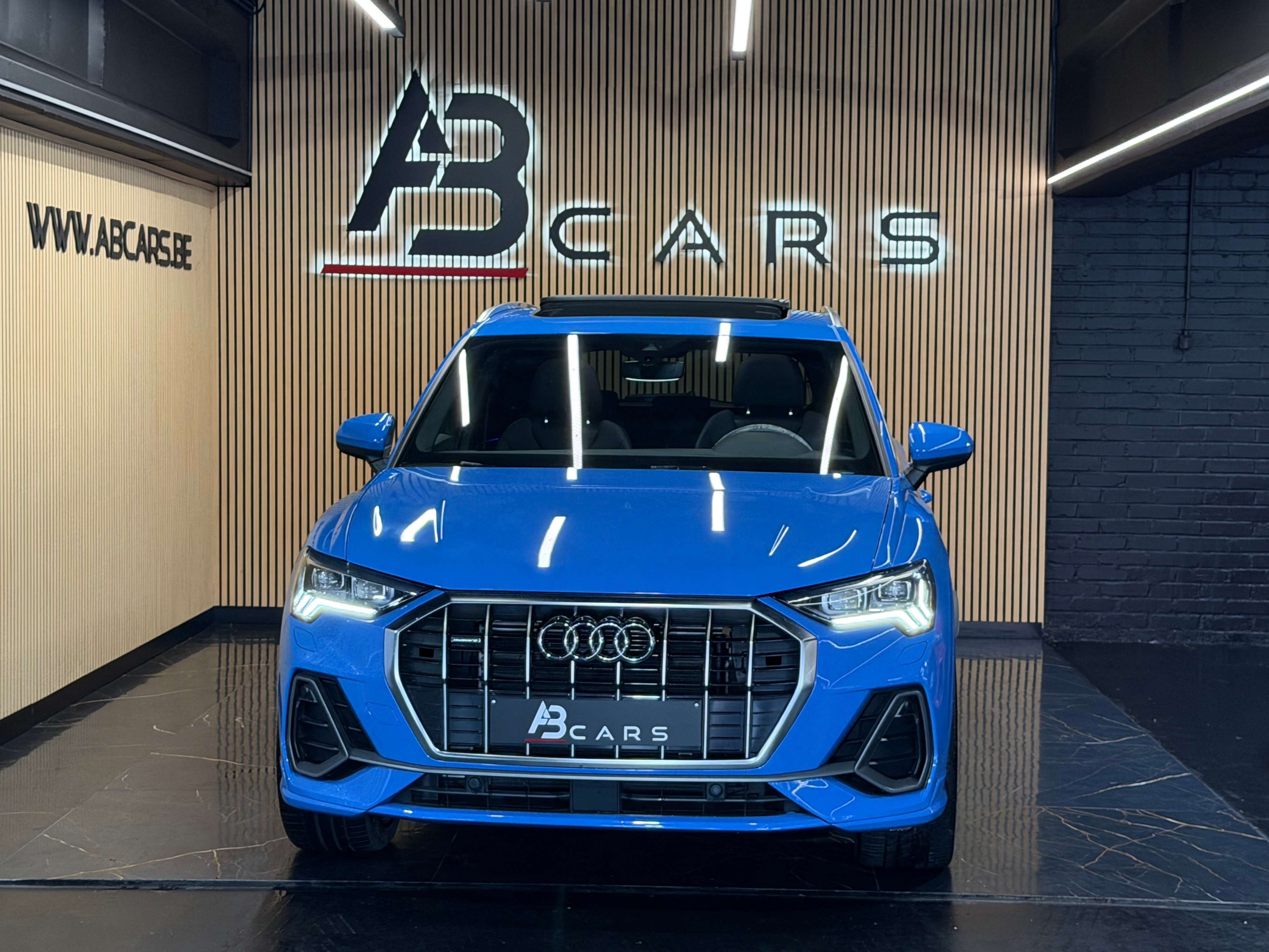 Audi Q3 2.0TFSI S LINE QUATTRO ** 1 ER PROPRIETAIRE ** GARANTIE 12 MOIS **