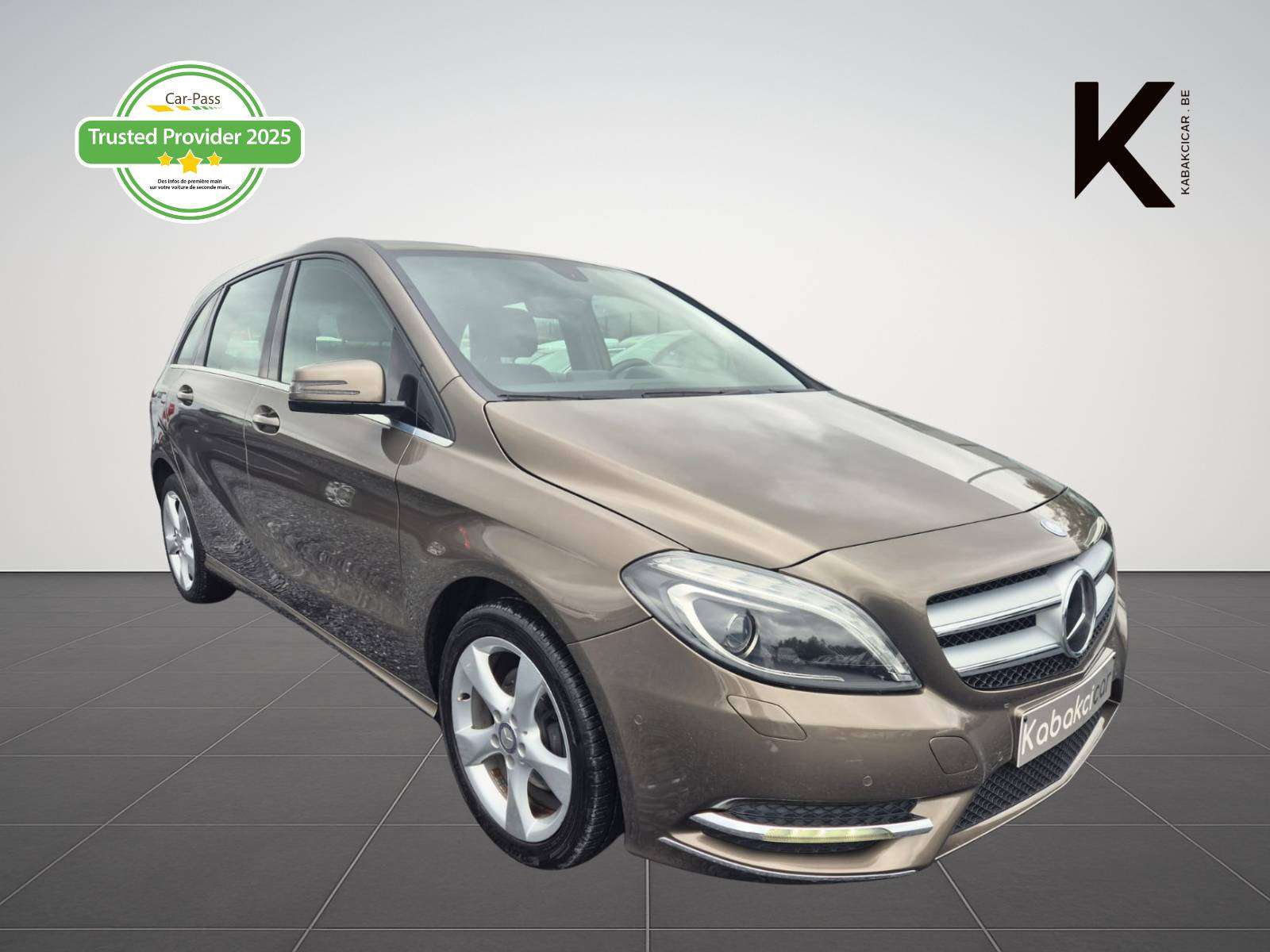 Mercedes-Benz B 180 Bluetooth / Capteurs Avant + Arrière / USB - MP3 / Garantie 12 Mois