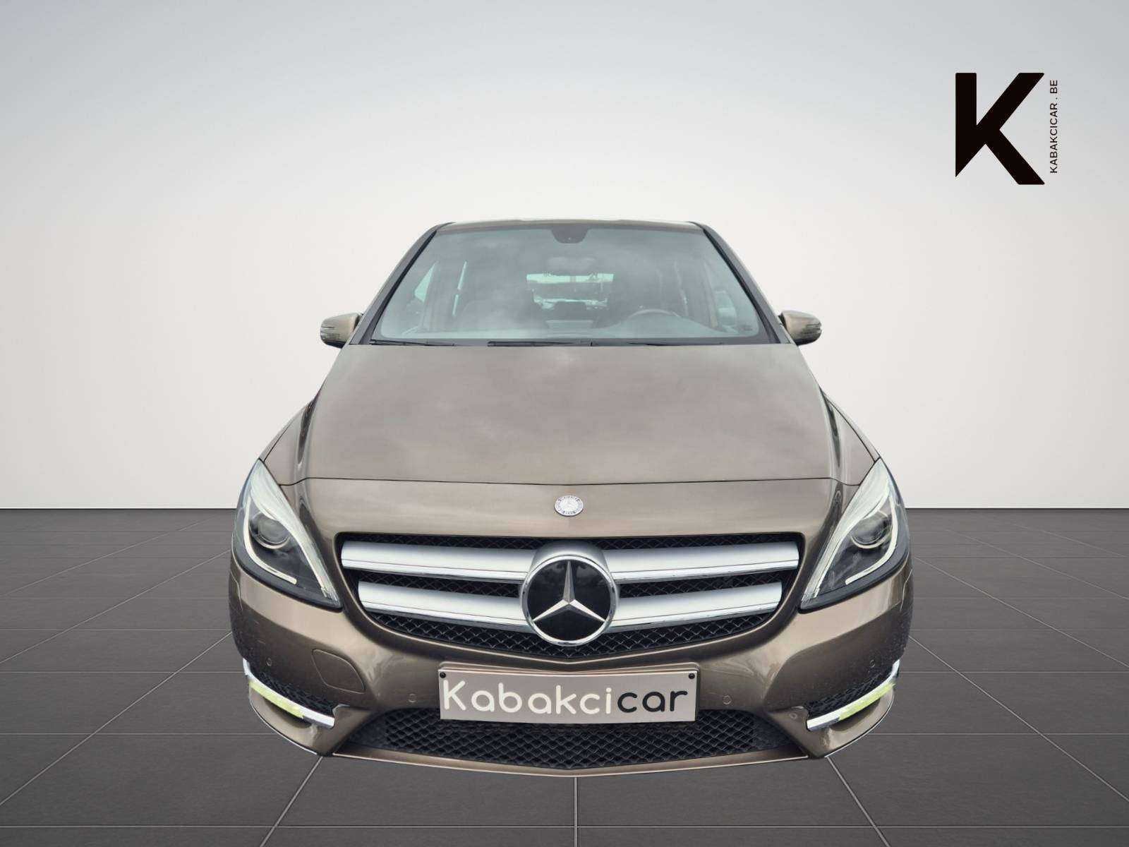 Mercedes-Benz B 180 Bluetooth / Capteurs Avant + Arrière / USB - MP3 / Garantie 12 Mois