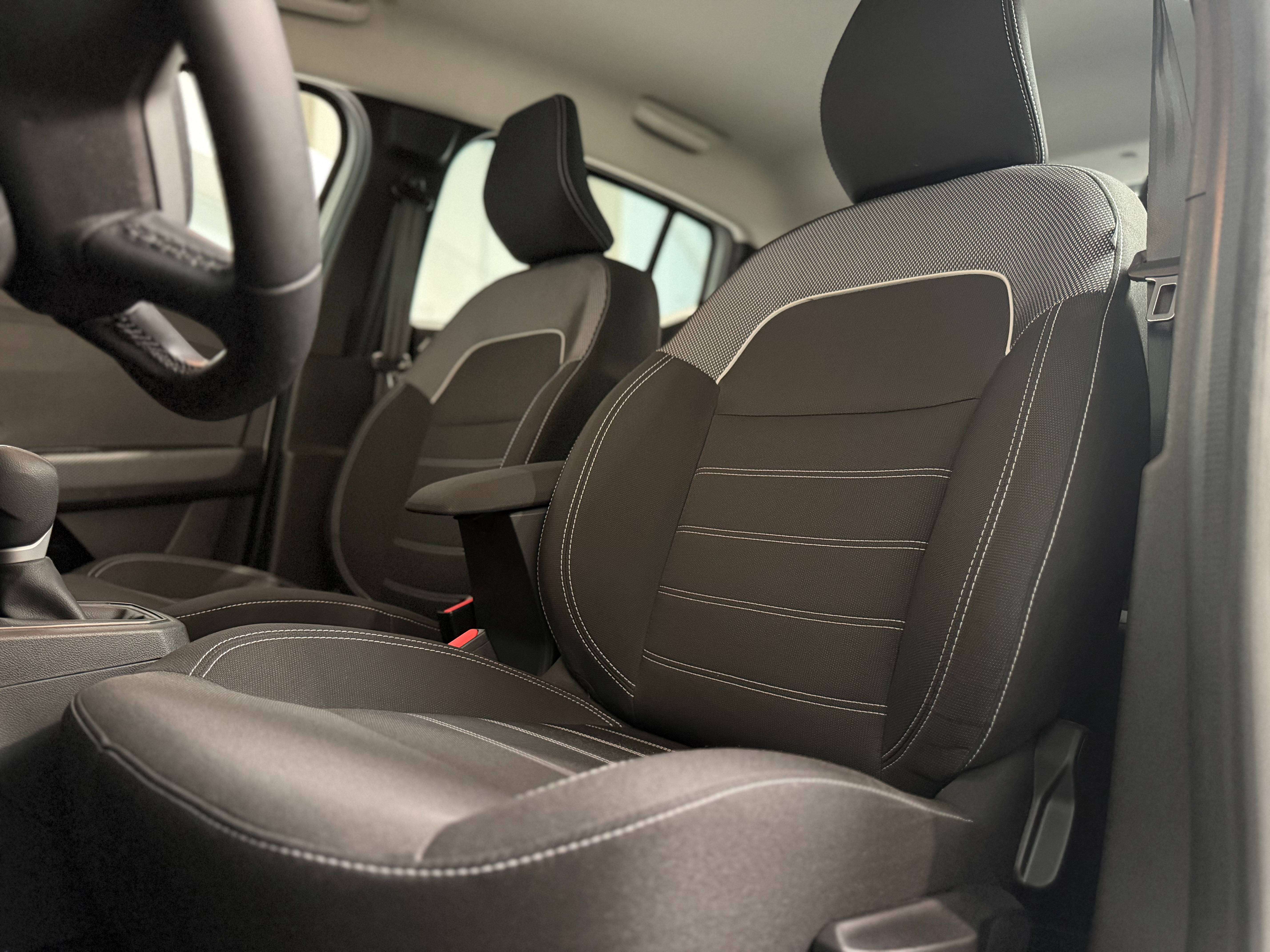Dacia Sandero 1.0i Expression, Camera de recul, Capteurs AV/AR, Car-Play, GPS