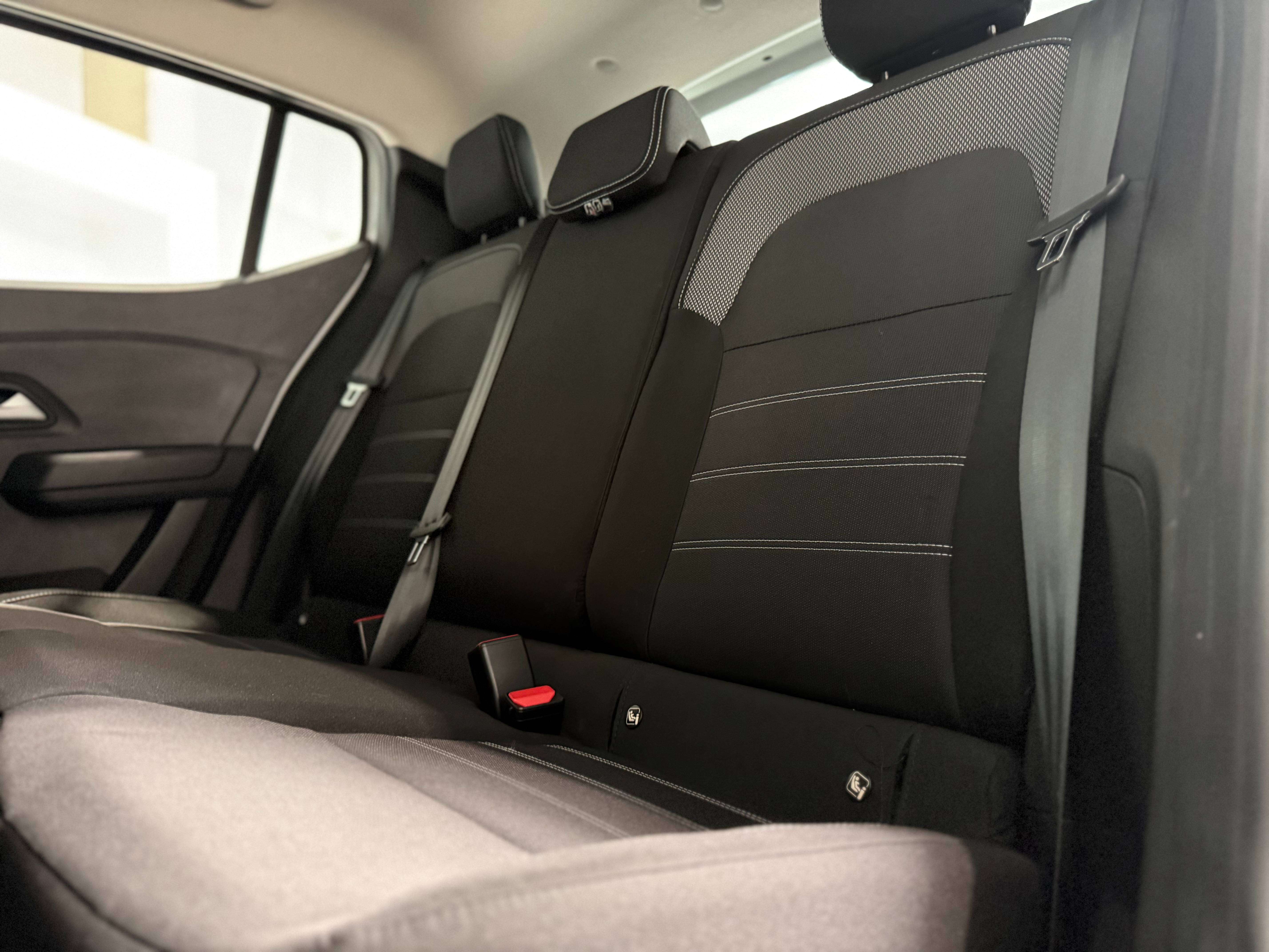 Dacia Sandero 1.0i Expression, Camera de recul, Capteurs AV/AR, Car-Play, GPS