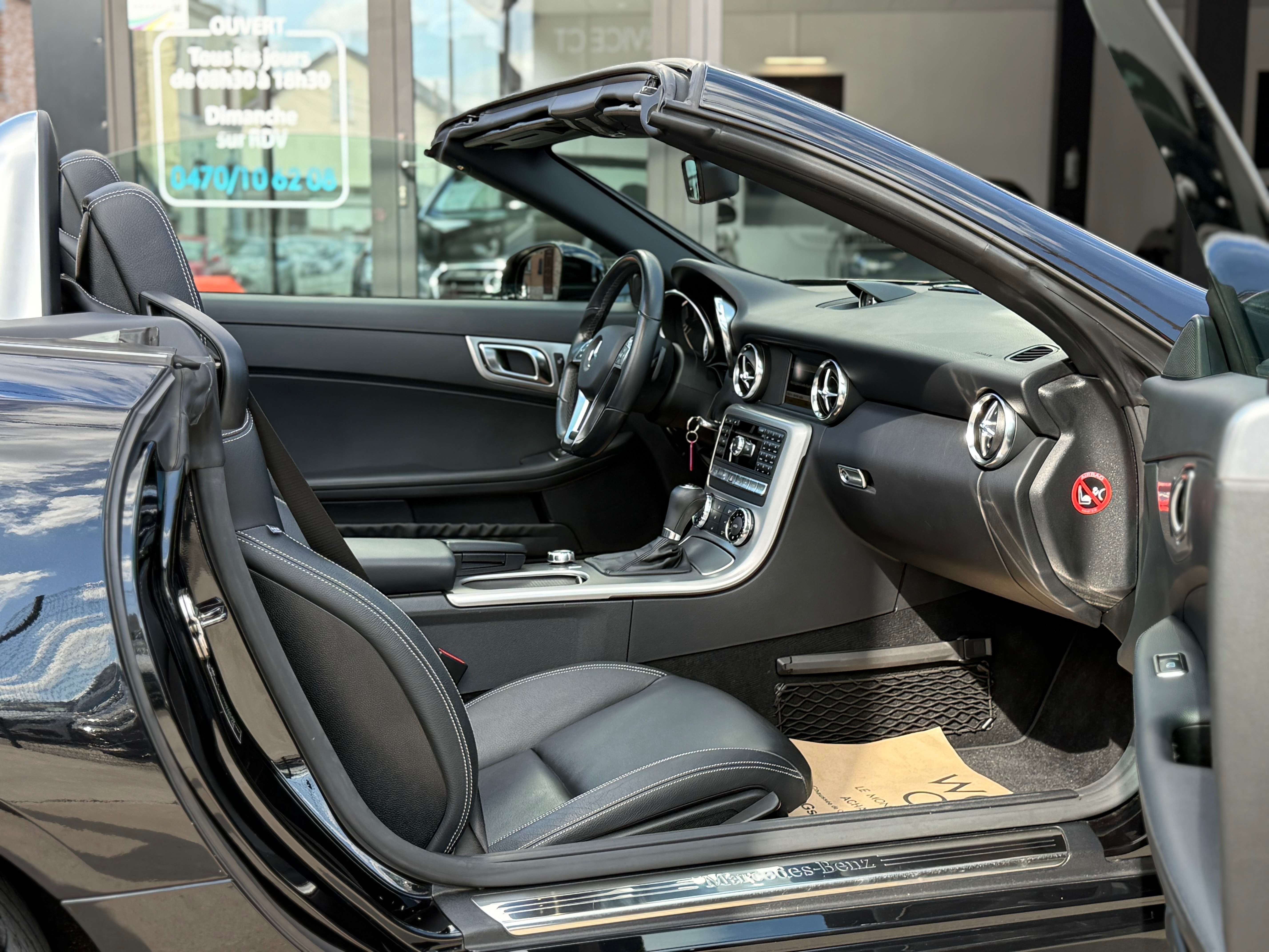 Mercedes-Benz SLK 200 AUTOMATIQUE - AIRSCARF - NAVIGATION - LED - GARANTIE 12MOIS