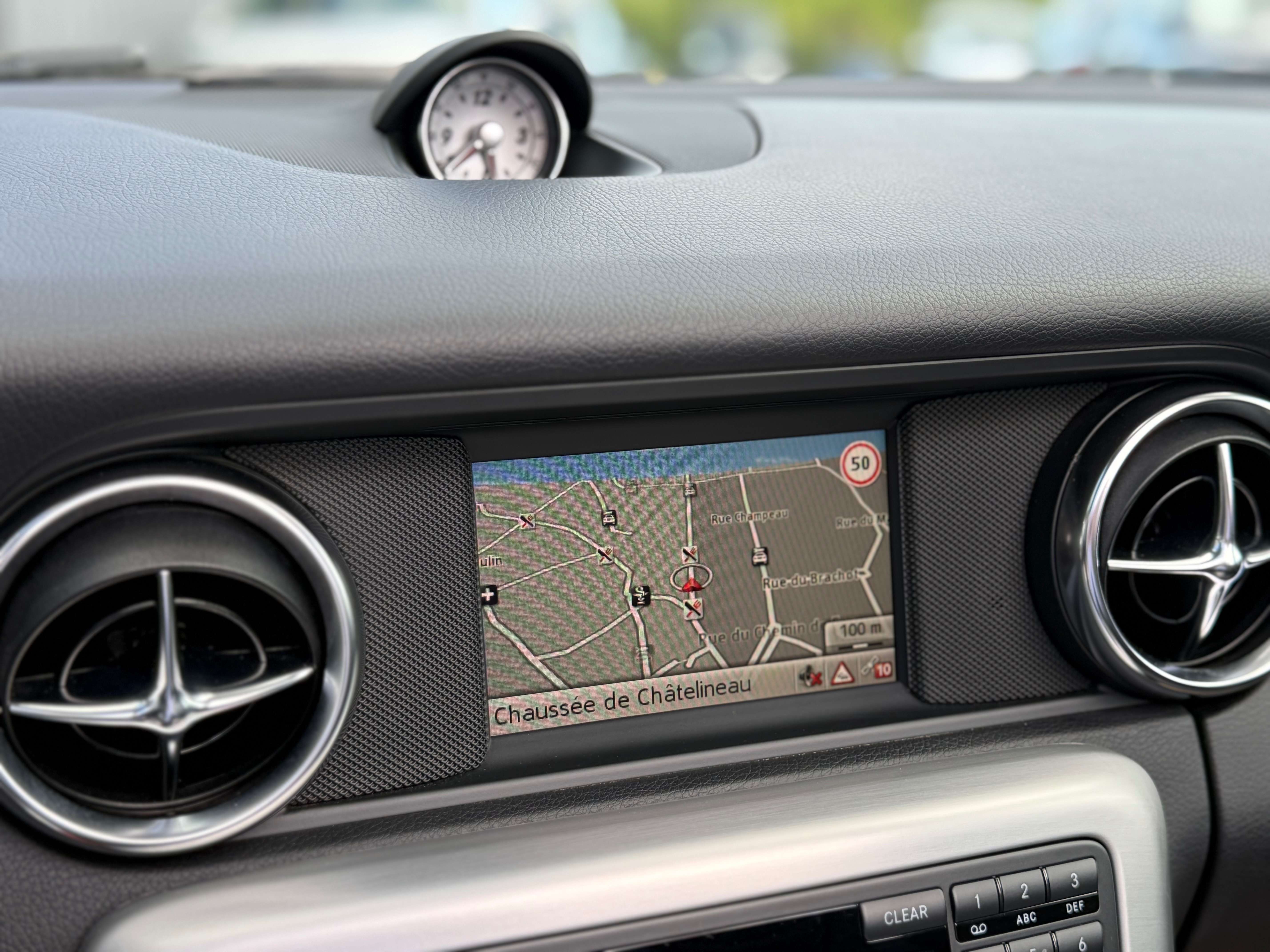 Mercedes-Benz SLK 200 AUTOMATIQUE - AIRSCARF - NAVIGATION - LED - GARANTIE 12MOIS