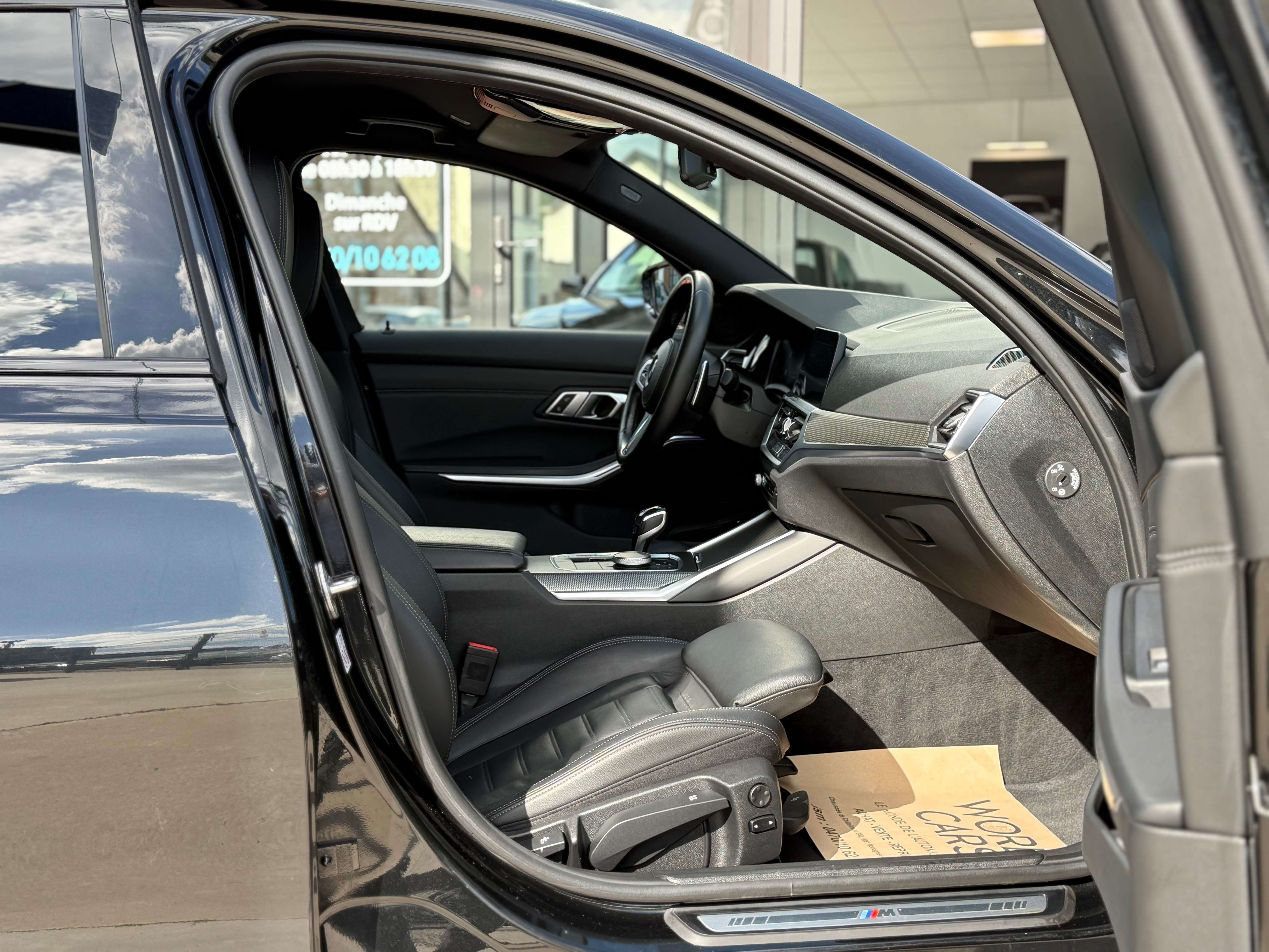 BMW 330 eA PHEV PACK M - COCKPIT - CAMERA - LINE ASSIST - FRONT ASSIST - PARK ASSIST - GARANTIE 12 MOIS