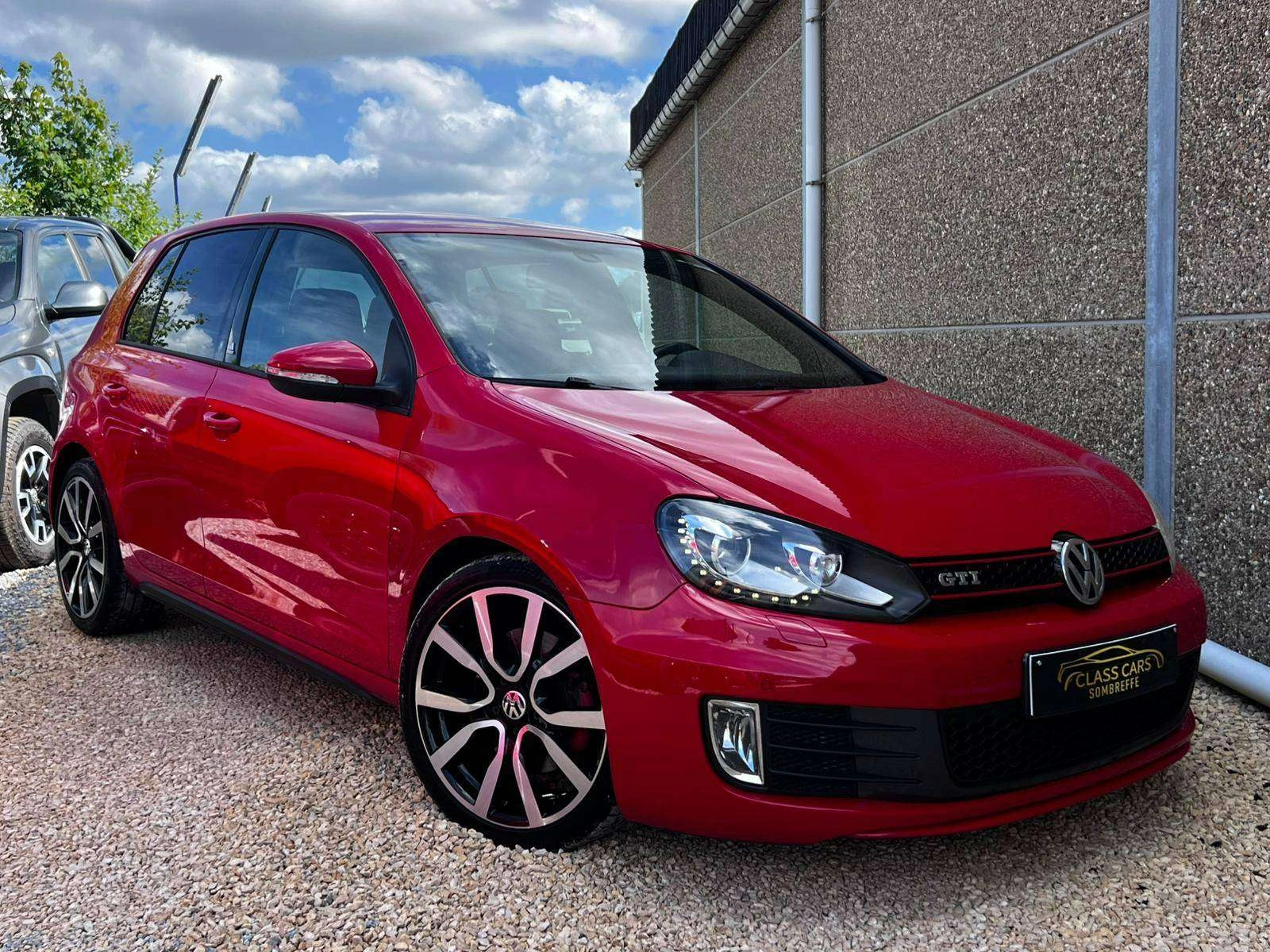 Volkswagen Golf GTI 2.0 TSI ADIDAS NAVI BI-XENON PDC CARNET COMPLET