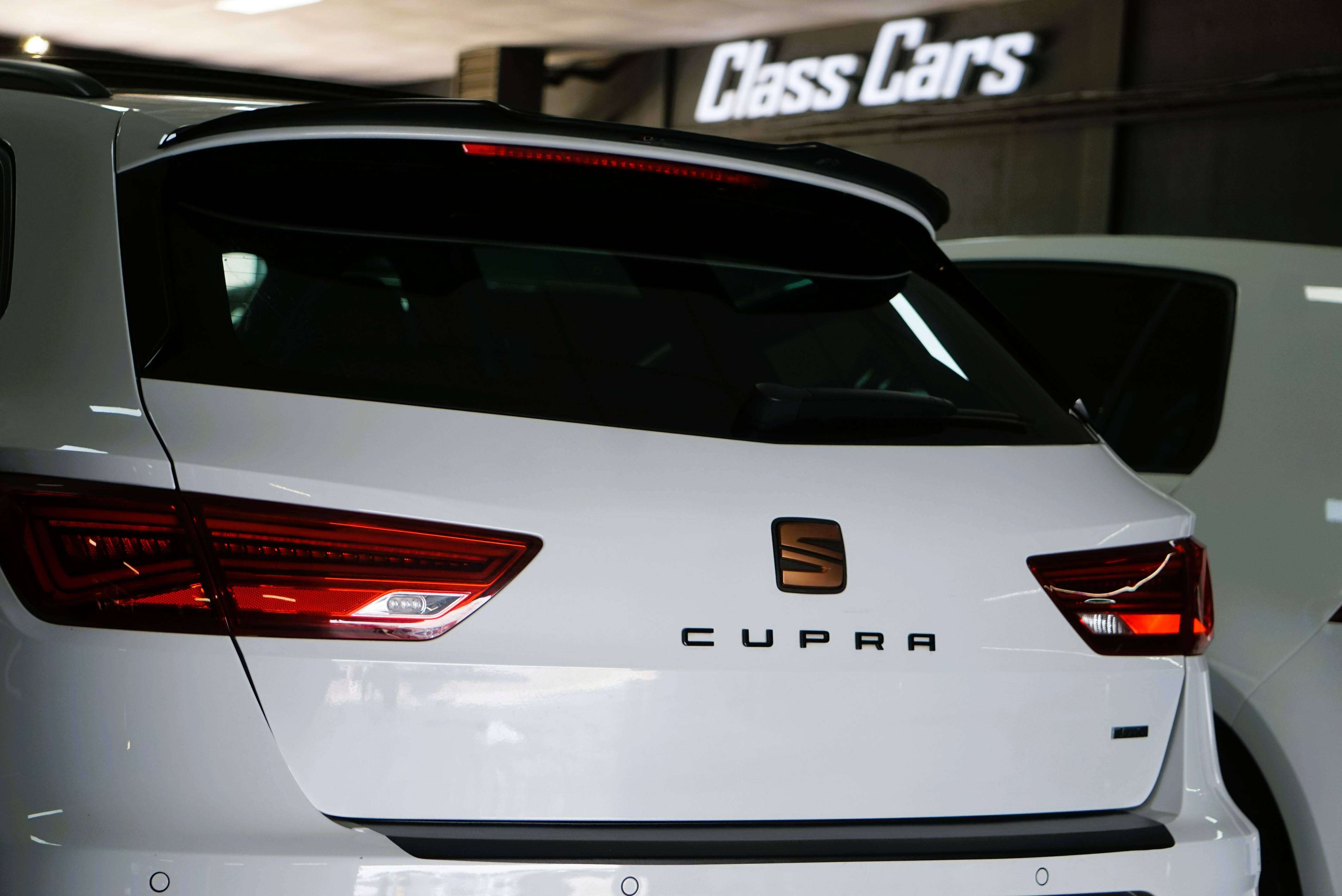 SEAT Leon CUPRA 2.0 TSI 300cv 4Drive DSG COCKPIT TOIT-PANO