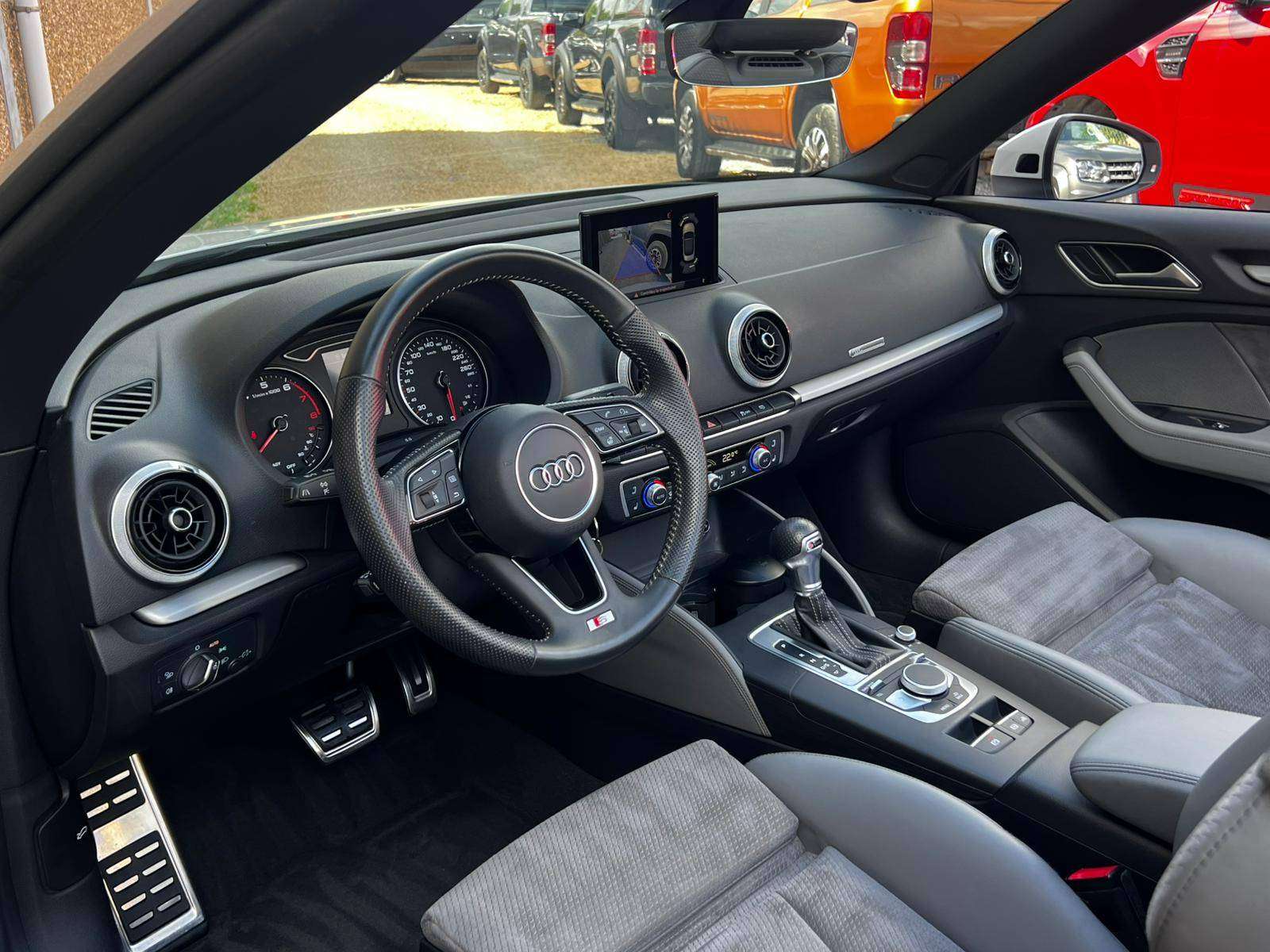 Audi A3 S-LINE 35 TFSI BOITE-AUTO NAVI RADAR GARANTIE 1AN