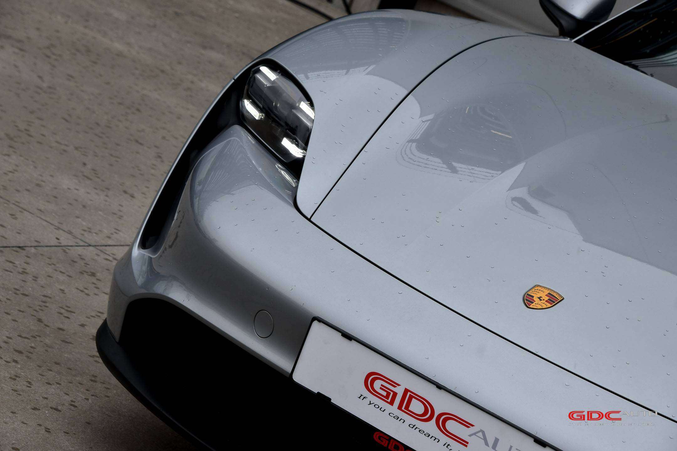 Porsche Taycan Taycan l Zetelverwarming l Panodak l Adaptive Cruise Control