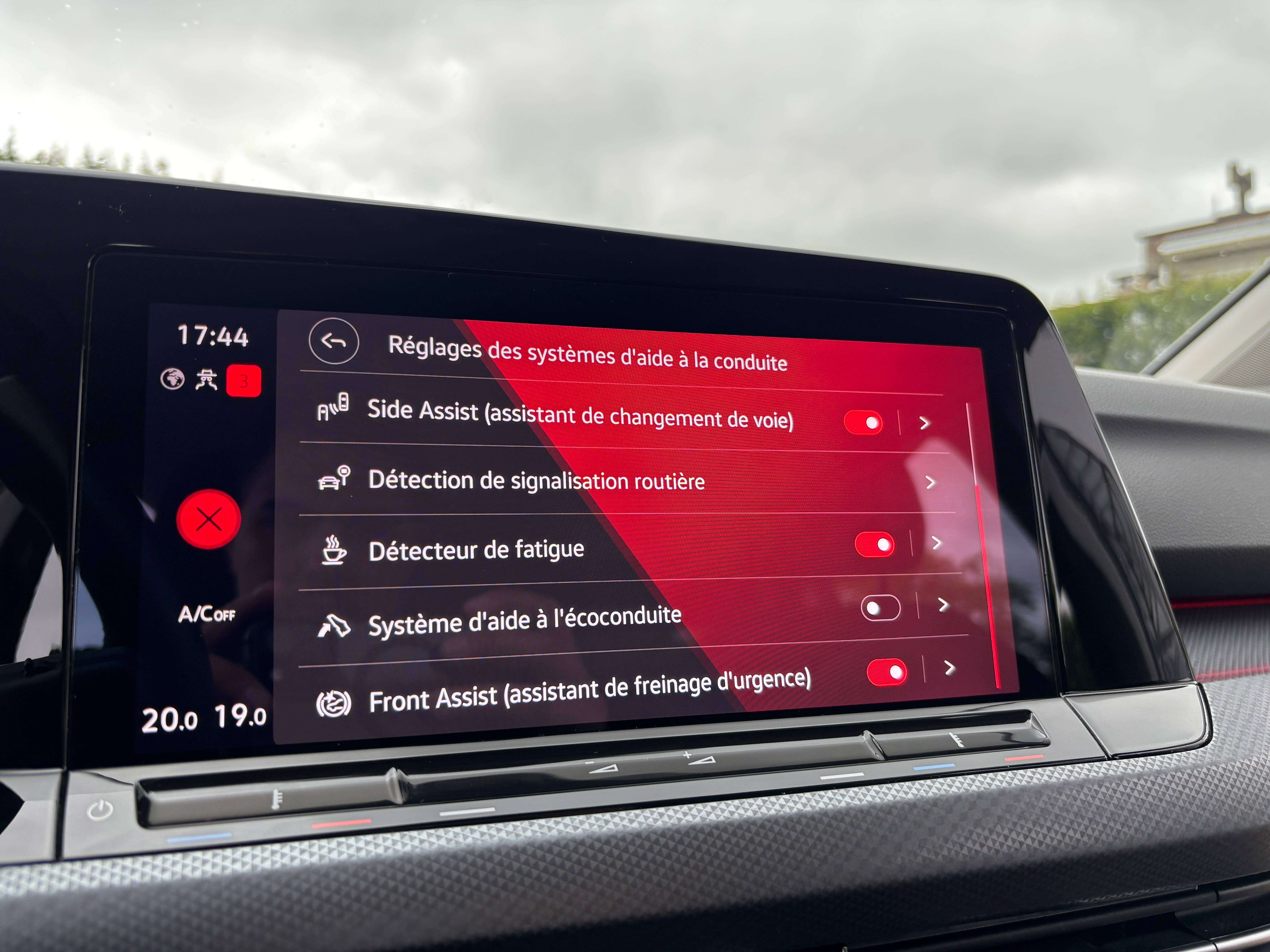 Volkswagen Golf 1.0 TSI Active *CARPLAY*CAMERA*LED*1ER PROPRIO*GARANTIE*