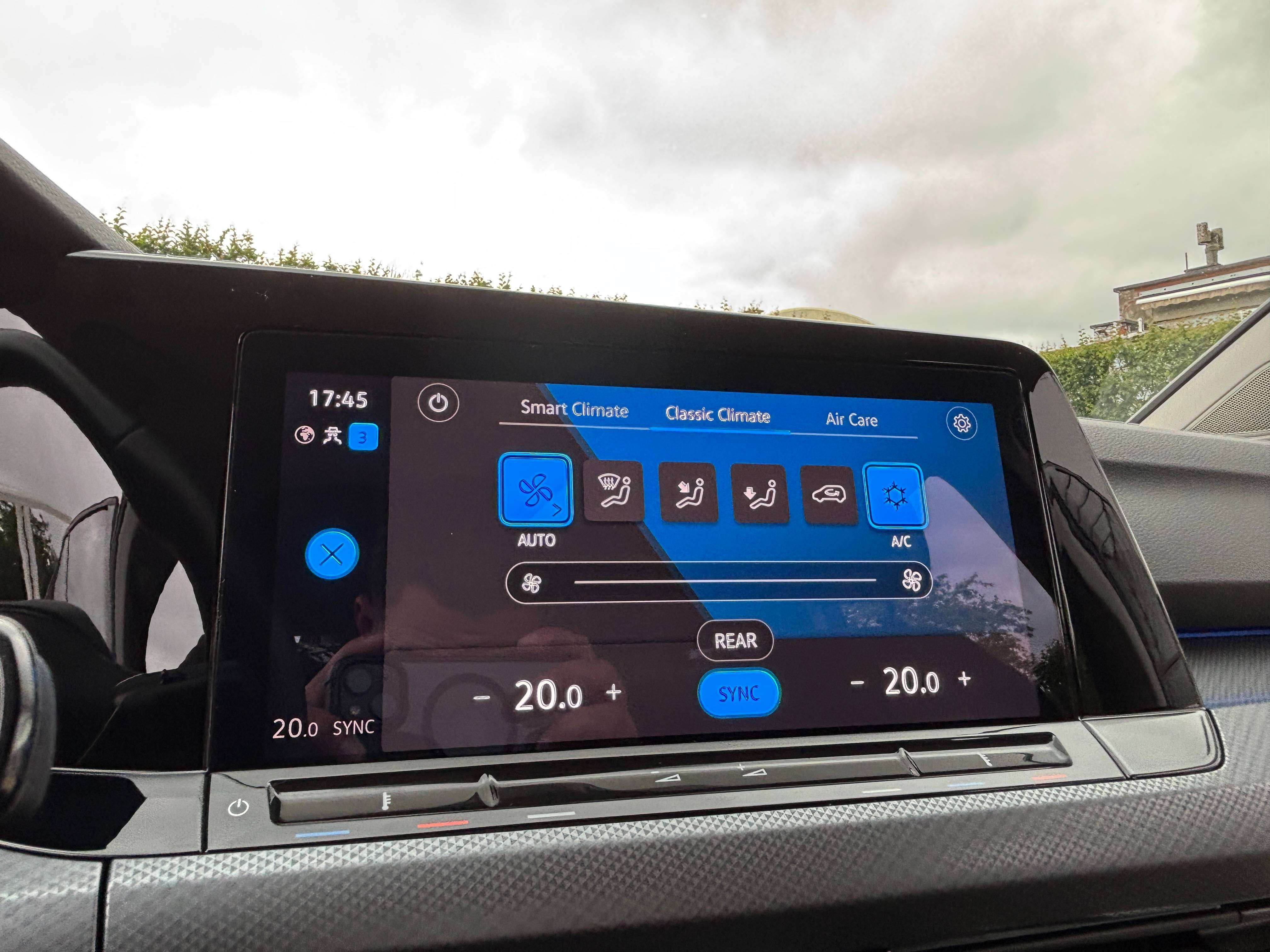 Volkswagen Golf 1.0 TSI Active *CARPLAY*CAMERA*LED*1ER PROPRIO*GARANTIE*