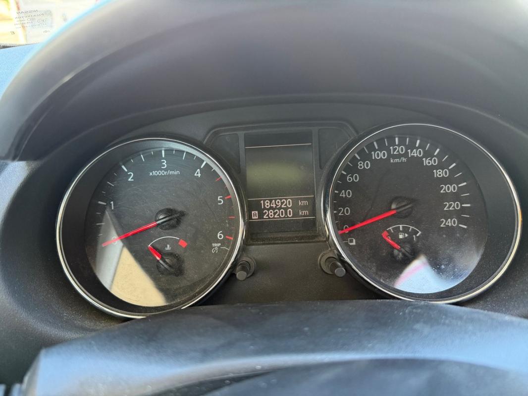 Nissan Qashqai SUIVI FACTURE CARNET TOIT PANO GPS CUIR CAMERA DE RECUL BLUETOOTH PAIEMENT 4/10 FOIS