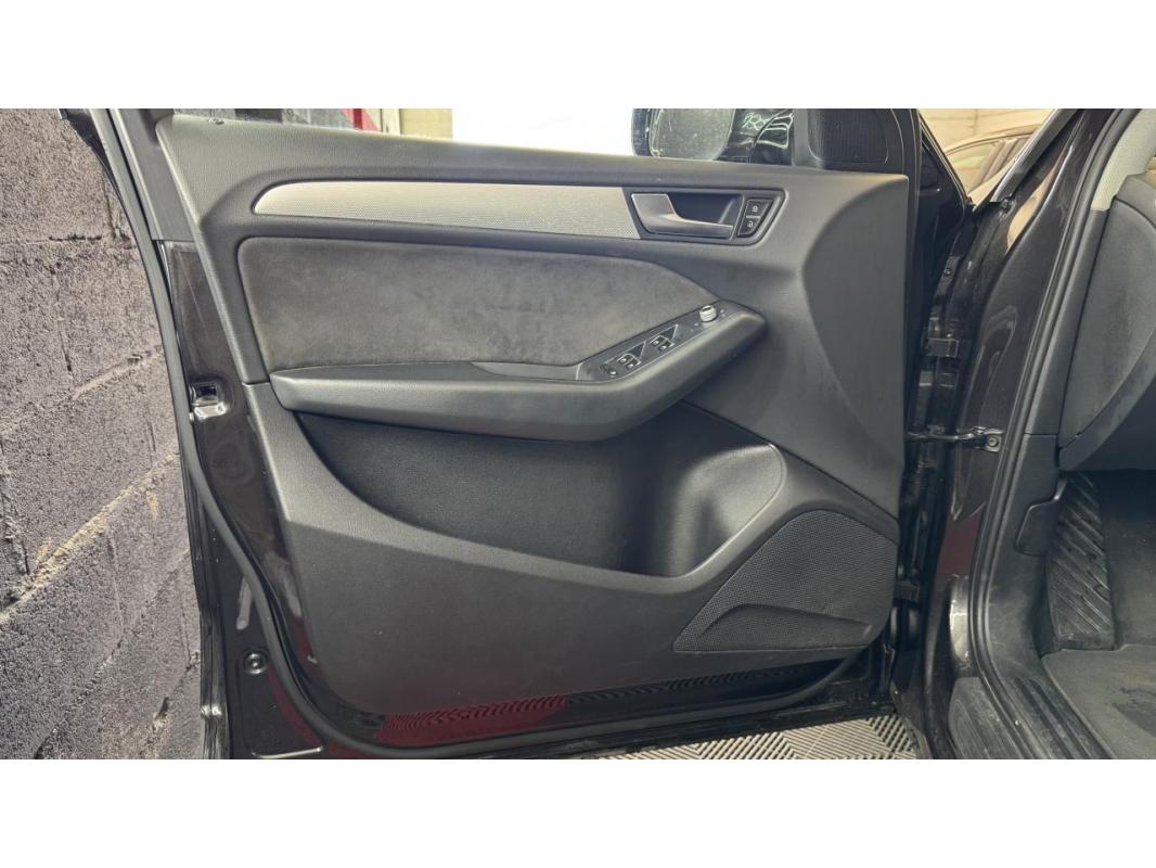 Audi Q5 Quattro 2.0 TDI clean diesel - 190ch CIEL DE TOIT OUVRANT PACK CUIR/ALCANTARA