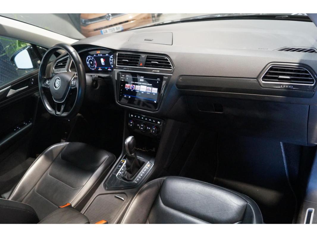 Volkswagen Tiguan 2.0 16V TDI BlueMotion - 150 BV DSG 7 R-Line