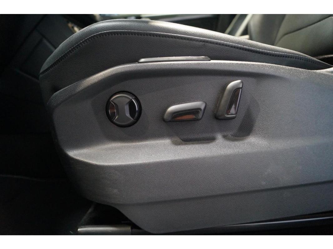 Volkswagen Tiguan 2.0 16V TDI BlueMotion - 150 BV DSG 7 R-Line