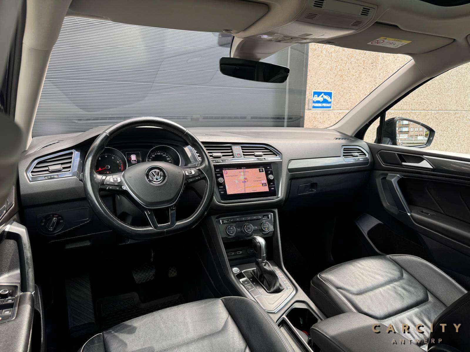 Volkswagen Tiguan Allspace Tiguan Allspace 1.4 TSI ACT Highline BMT DSG 7 PLAATS | PANO | NAVI | CAMERA | VOLLEDER | TREKHAAK |