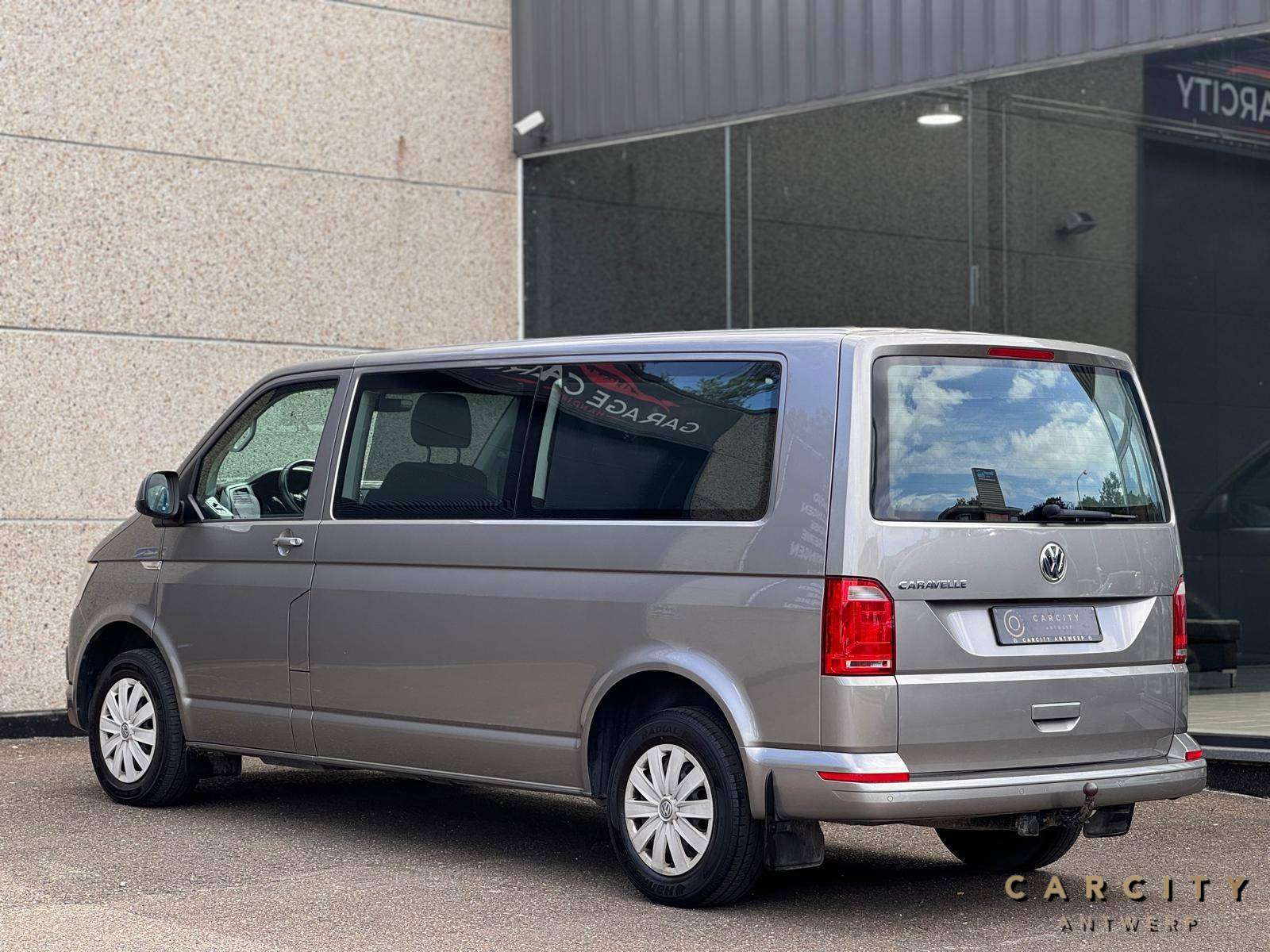 Volkswagen T6 Caravelle T6 Caravelle 2.0 TDI Dubbelcabine | TREKHAAK | 5-ZIT | BLUETOOTH | AIRCO |
