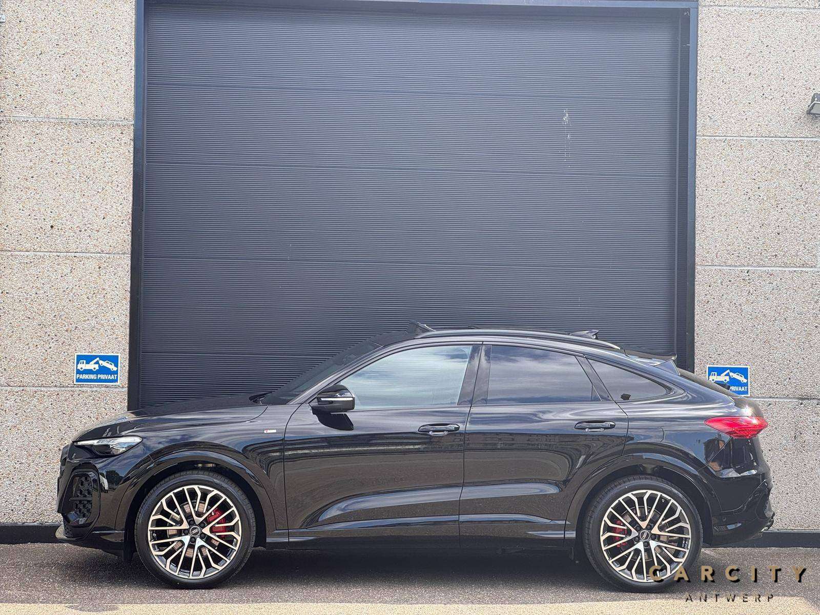 Audi Q5 Q5 Sportback 2.0 TFSI Quattro S line S tronic S line | HUD | PANO | TREKHAAK | PASSAGIERSCHERM | MASSAGE | CAMERA |