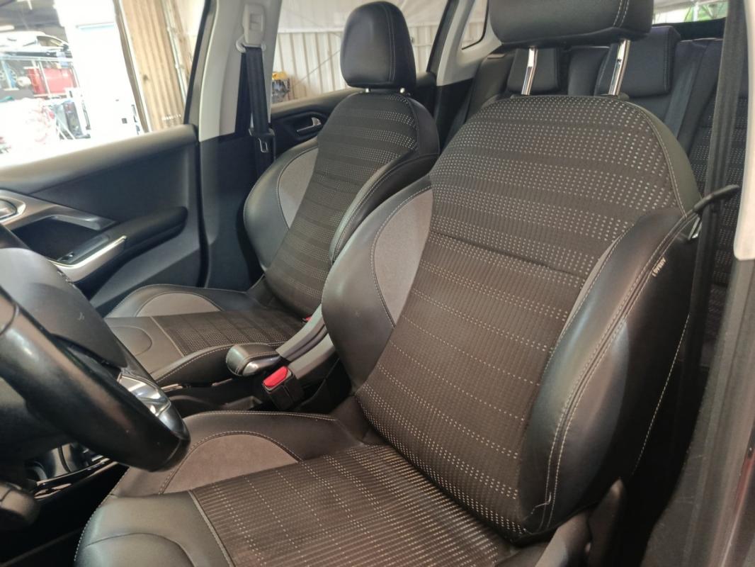 Peugeot 2008 Puretech 110 S&S EAT6 ALLURE