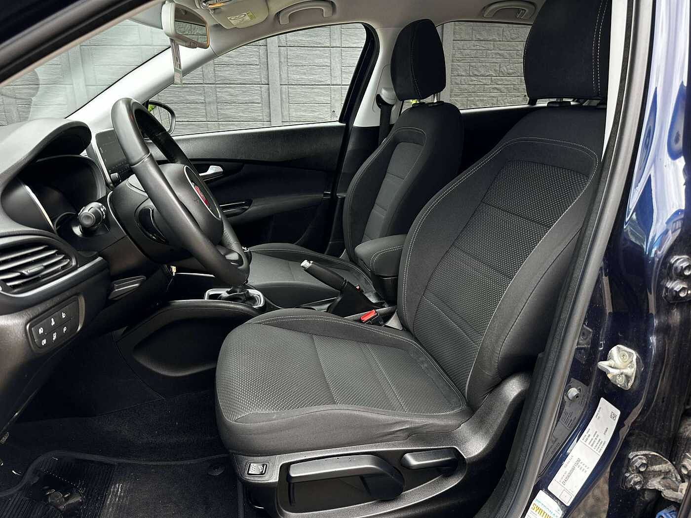 Fiat Tipo SW 1.4 Turbo Lounge S LED/GPS/CAMERA/SENSOR/CRUISE