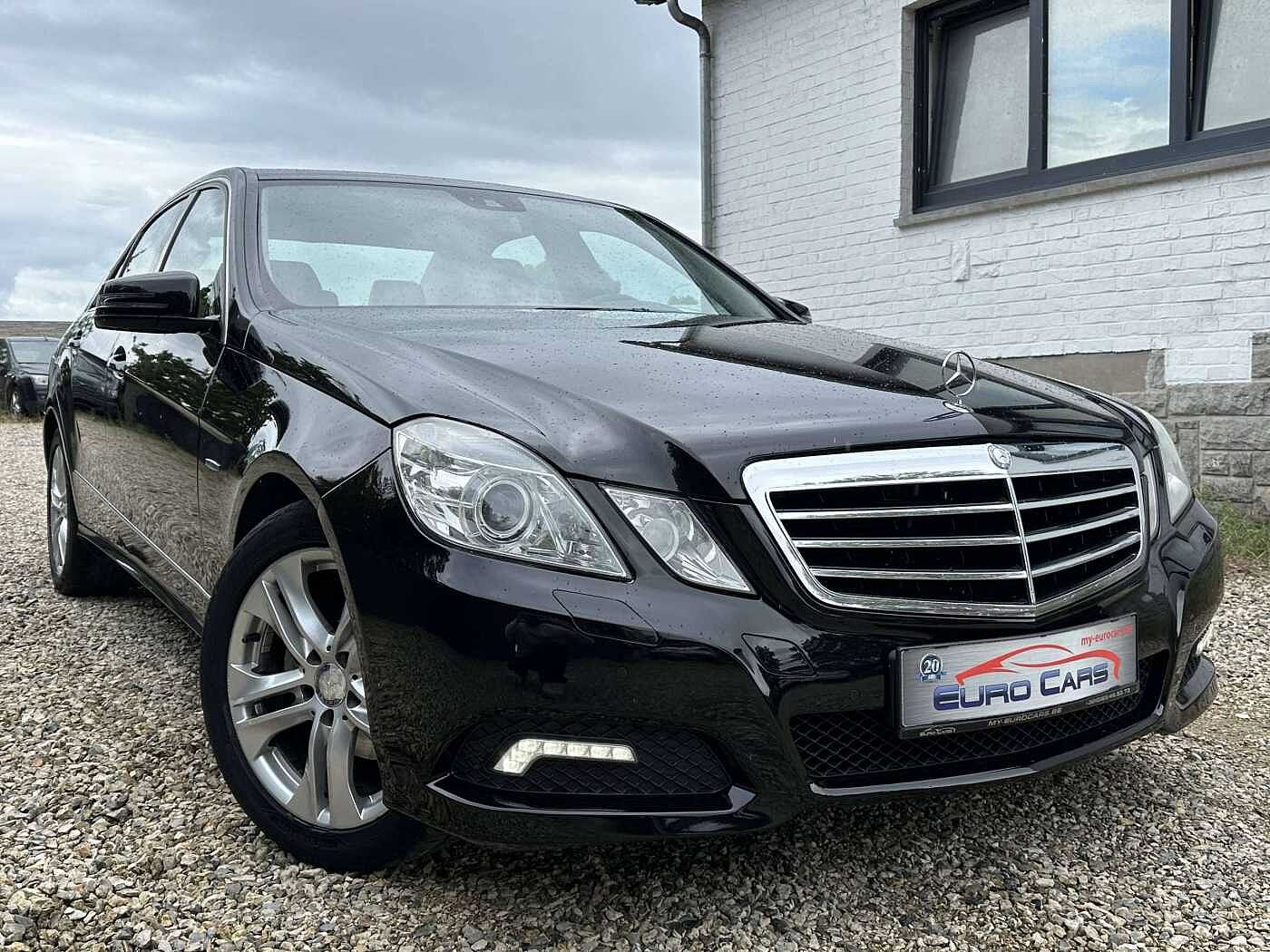 Mercedes-Benz E 220 CDI BE Avantgarde AUTOMATIQUE/XENON/LED/CUIR/SENSOR/CRUISE