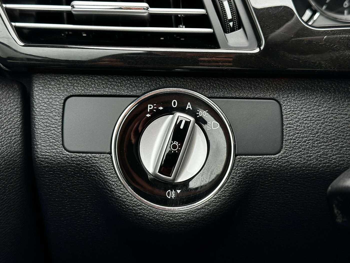 Mercedes-Benz E 220 CDI BE Avantgarde AUTOMATIQUE/XENON/LED/CUIR/SENSOR/CRUISE