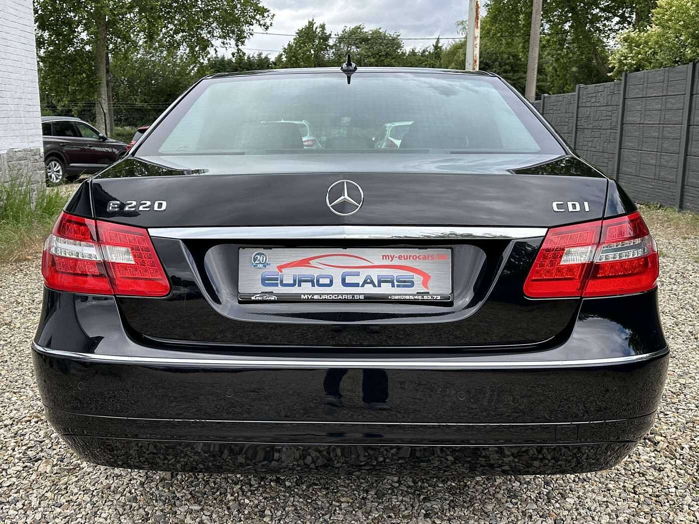 Mercedes-Benz E 220 CDI BE Avantgarde AUTOMATIQUE/XENON/LED/CUIR/SENSOR/CRUISE