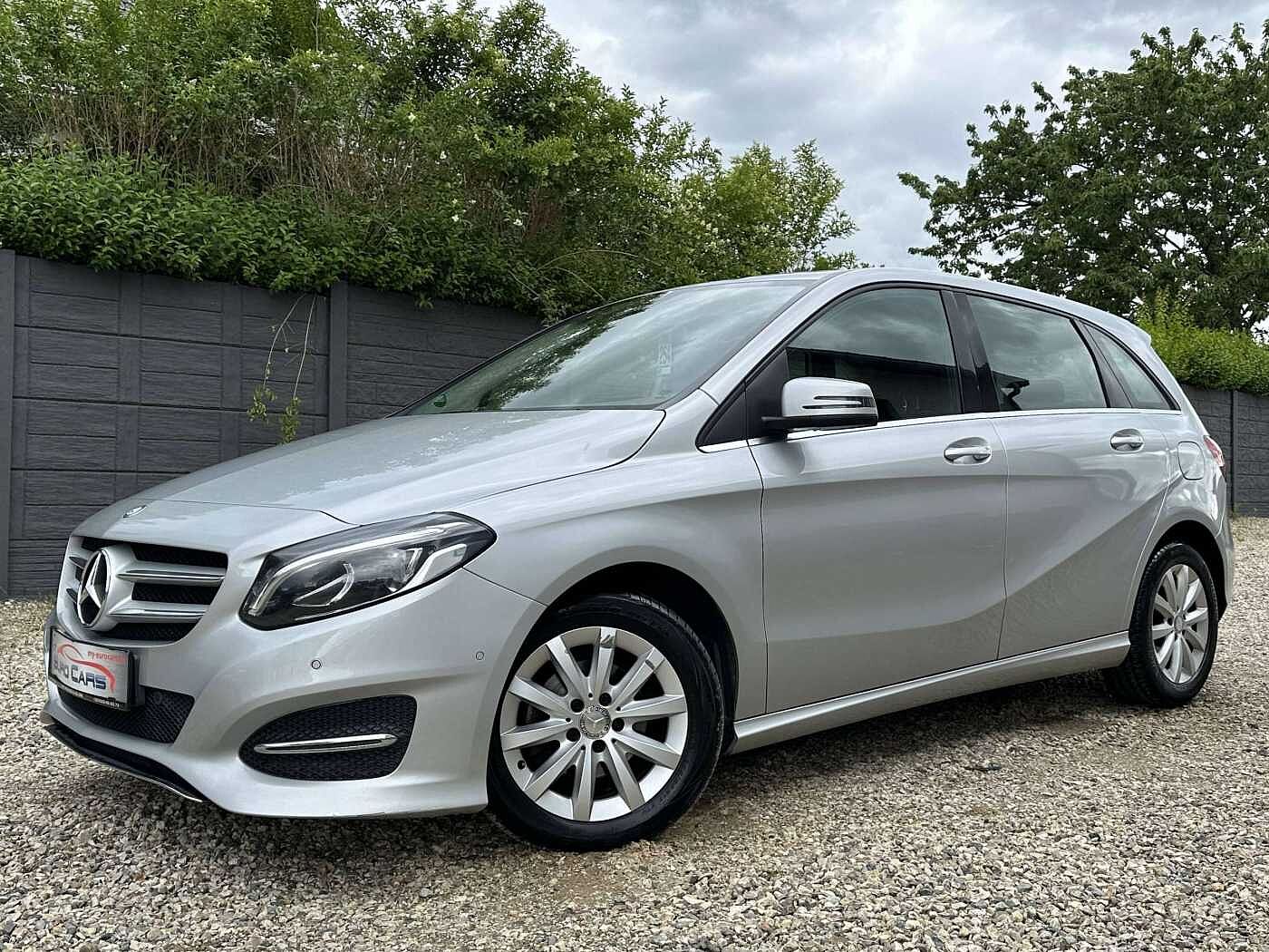 Mercedes-Benz B 180 d BE Edition NEW MODEL/XENON/LED/GPS/CAMERA/SENSOR/TRES PROPRE!!!