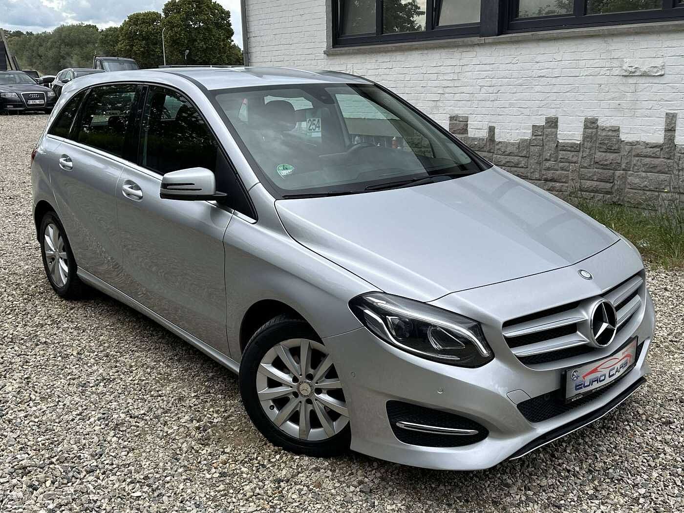 Mercedes-Benz B 180 d BE Edition NEW MODEL/XENON/LED/GPS/CAMERA/SENSOR/TRES PROPRE!!!
