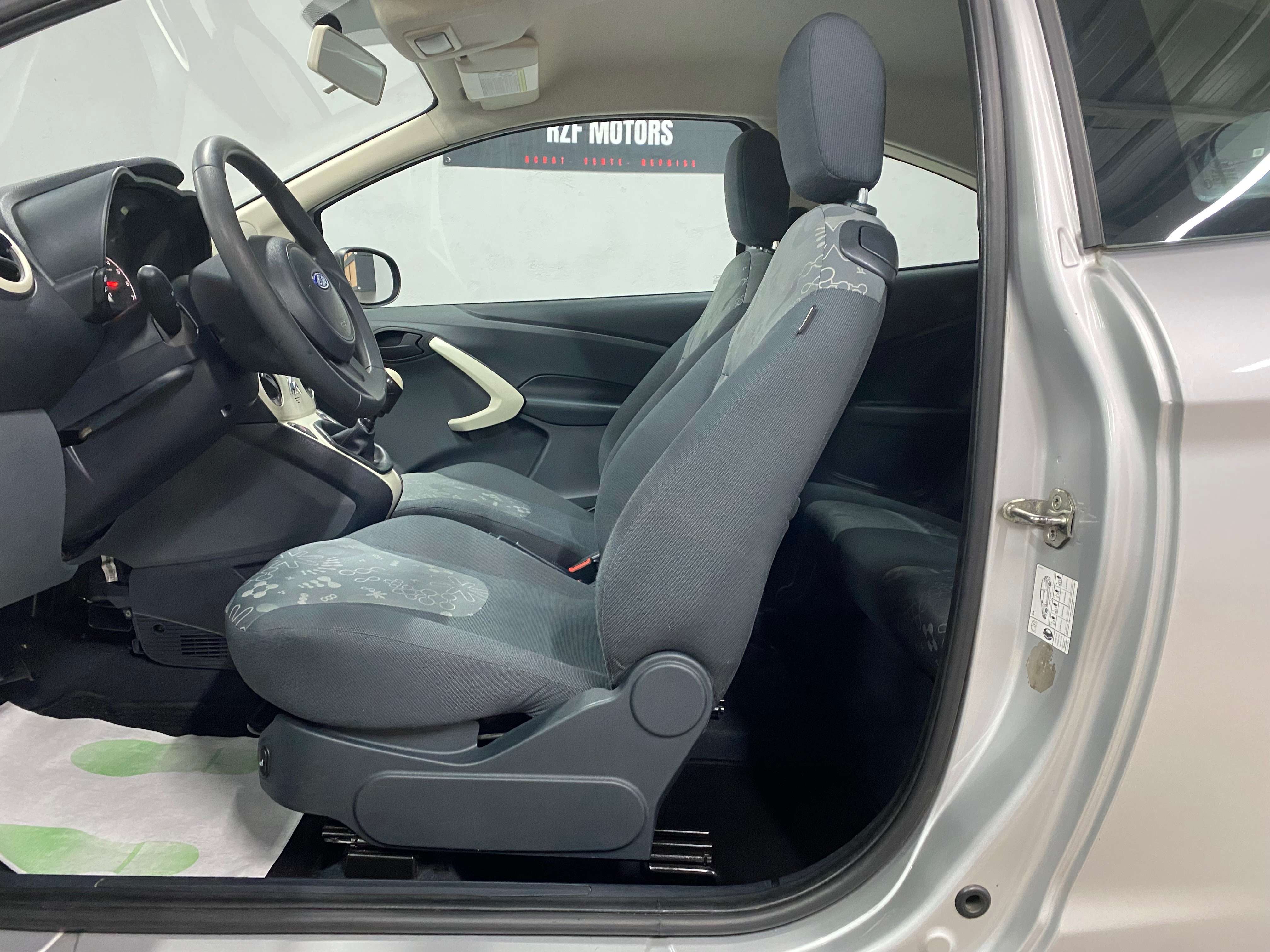 Ford Ka/Ka+ 1.2i CHAMPIONS ÉDITION 🏳️ GARANTIE 12 MOIS 🏳️