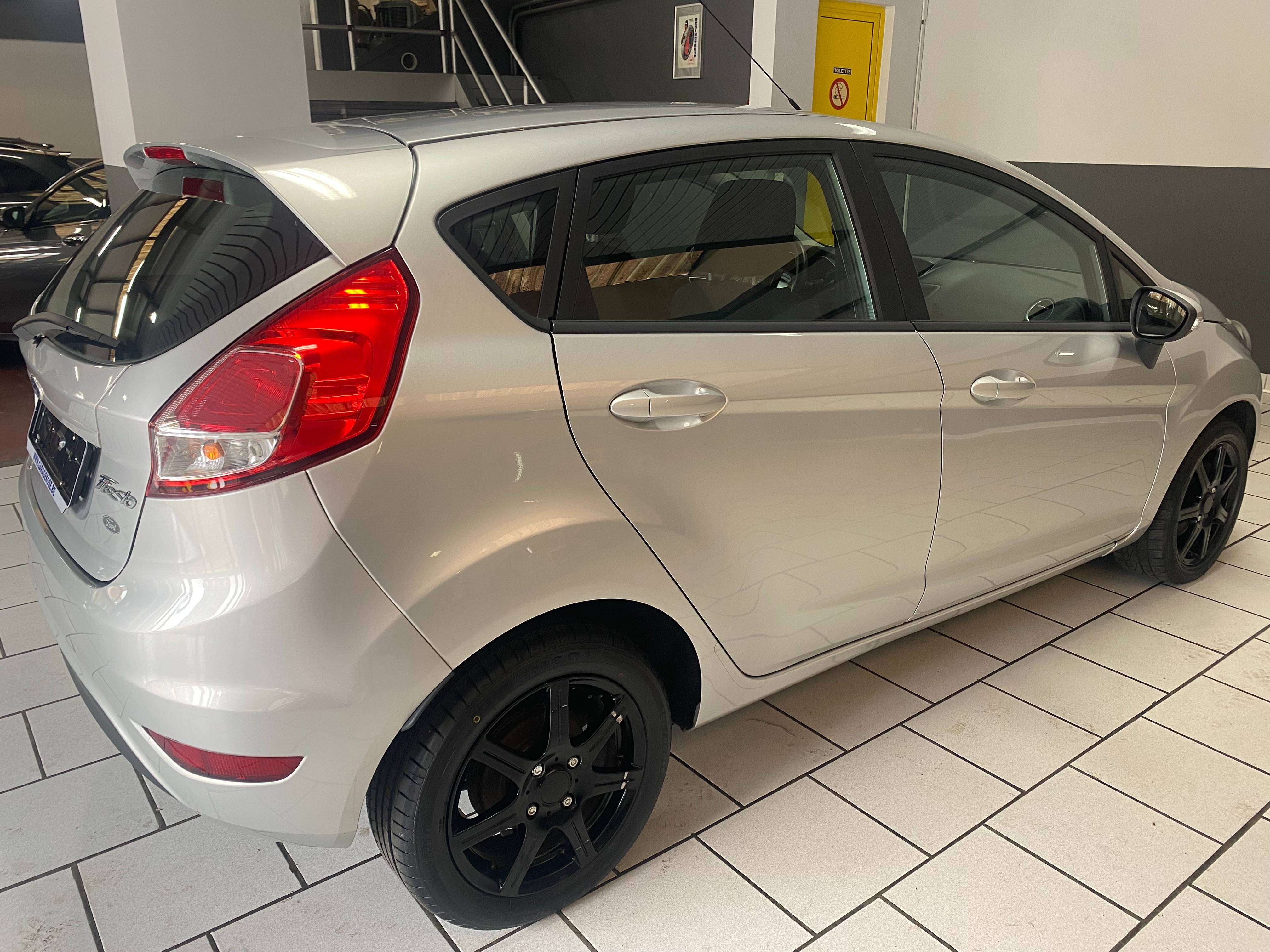 Ford Fiesta Fiesta 1.5 TDCi Trend // GARANTIE 12 MOIS+ESSAIS ROUTIER+CT+CARPASS//