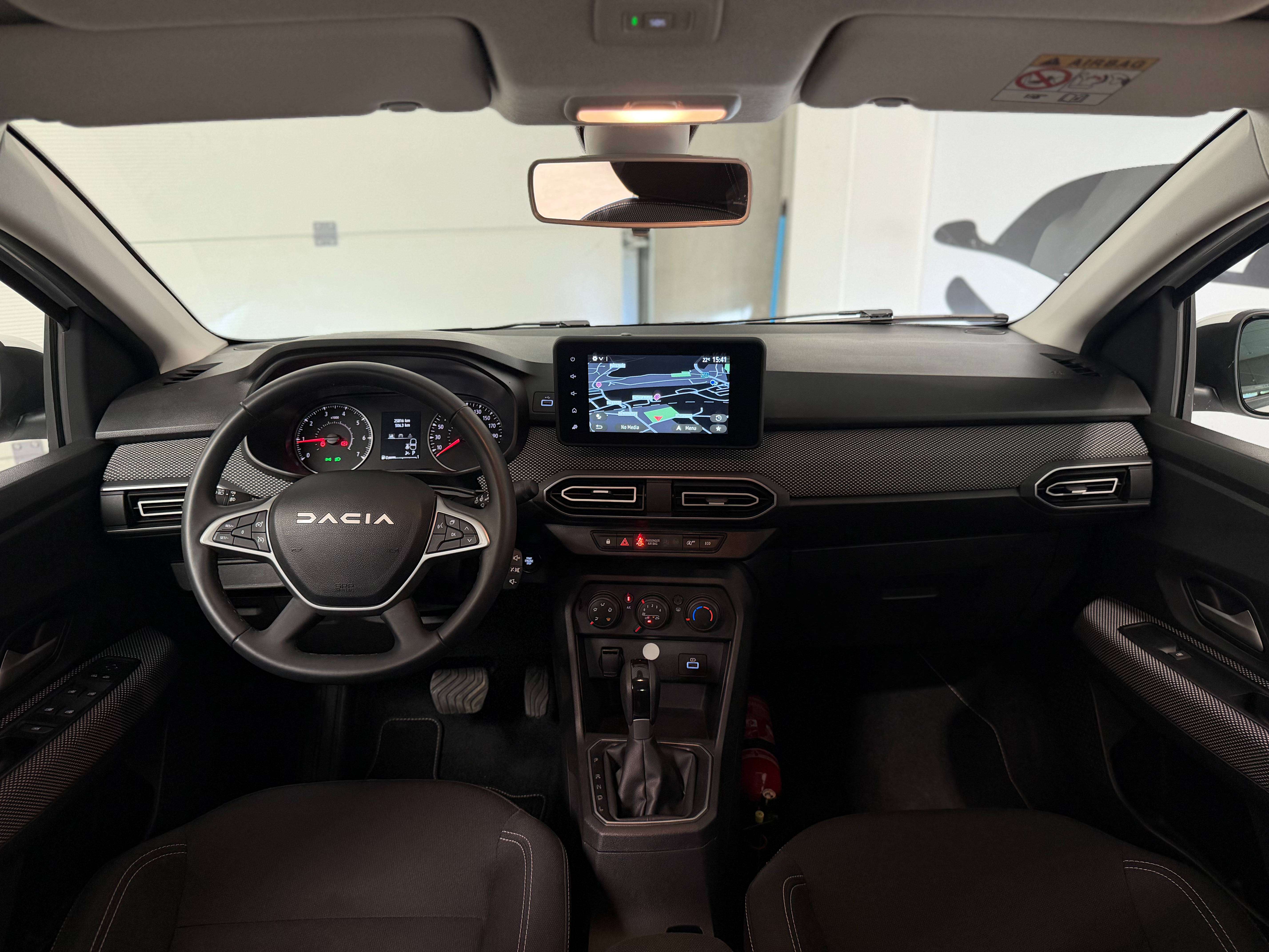 Dacia Sandero 1.0i Expression, Camera de recul, Capteurs AV/AR, Car-Play, GPS