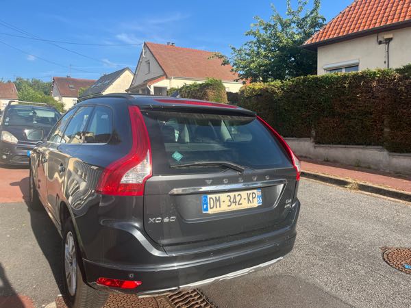 Volvo Xc60 (2) D4 181 AWD MOMENTUM