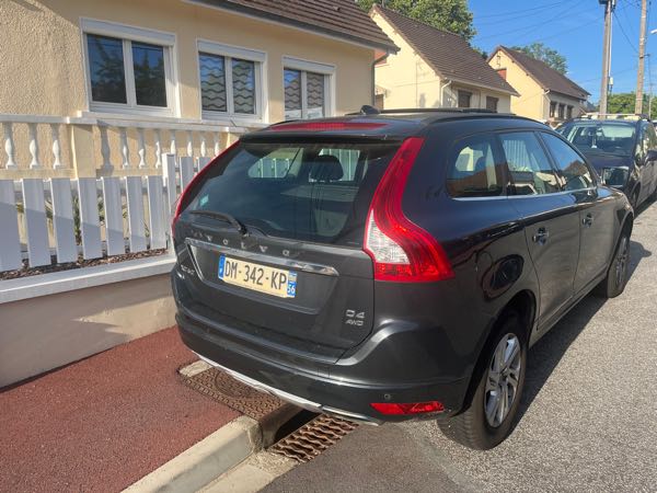 Volvo Xc60 (2) D4 181 AWD MOMENTUM