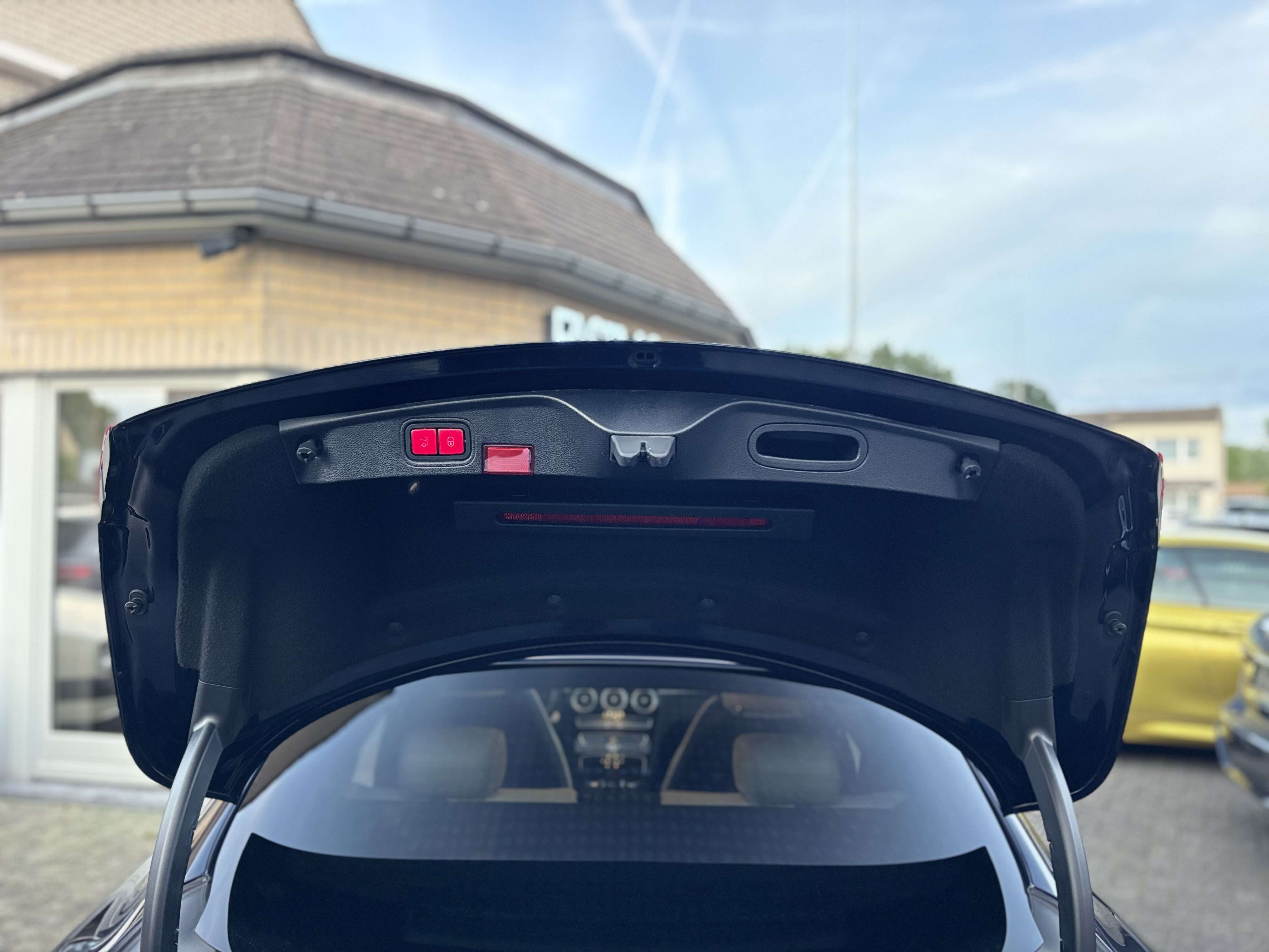 Mercedes-Benz C 220 Coupe C 220 d AMG LED BEAM PANO VIRTUAL CARPLAY BURMESTER FULL