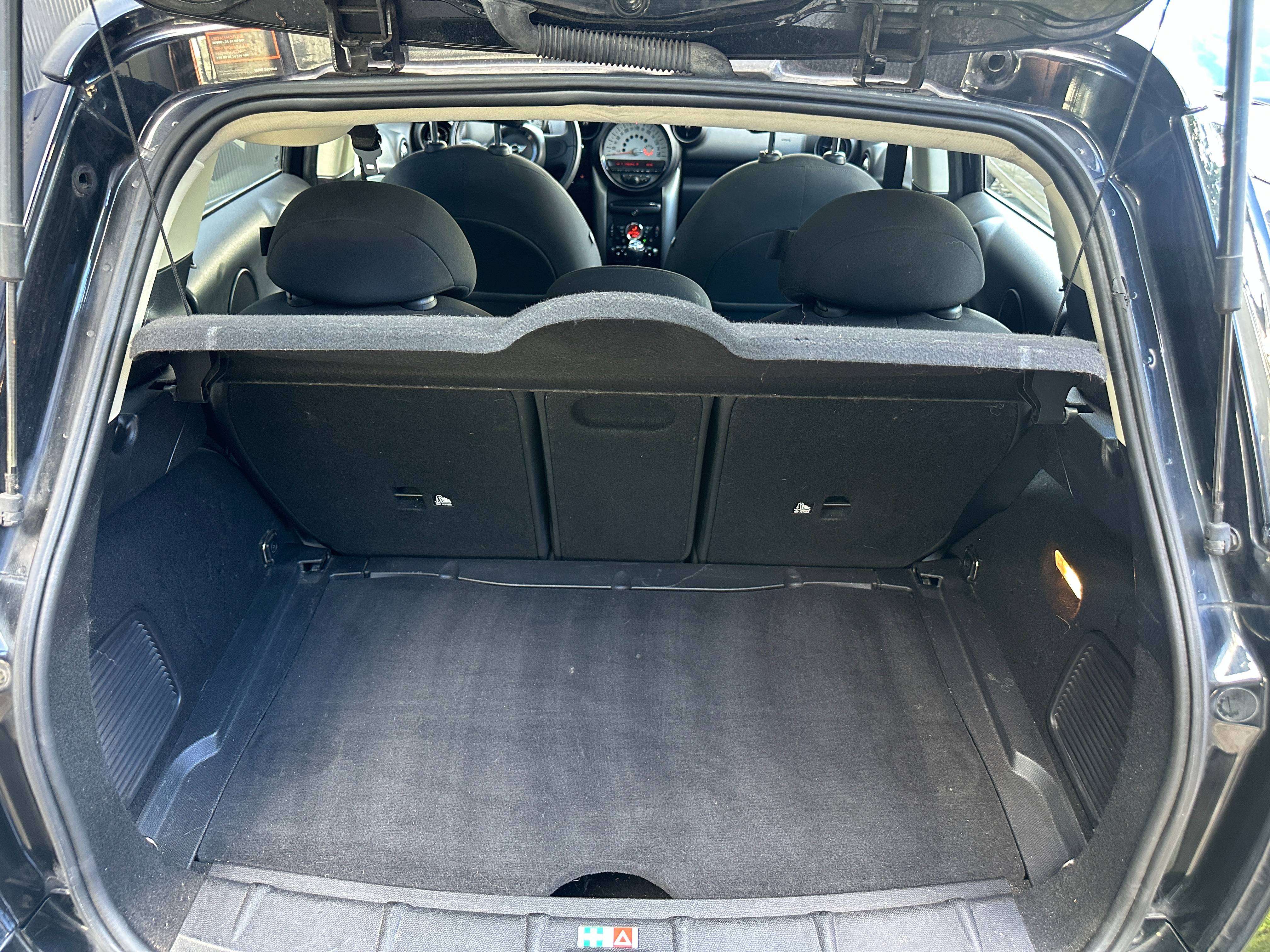 MINI One Countryman Mini Countryman 1.6i One,PANO DAK/AIRCO/PDC/GARANTIE/LEZ OK