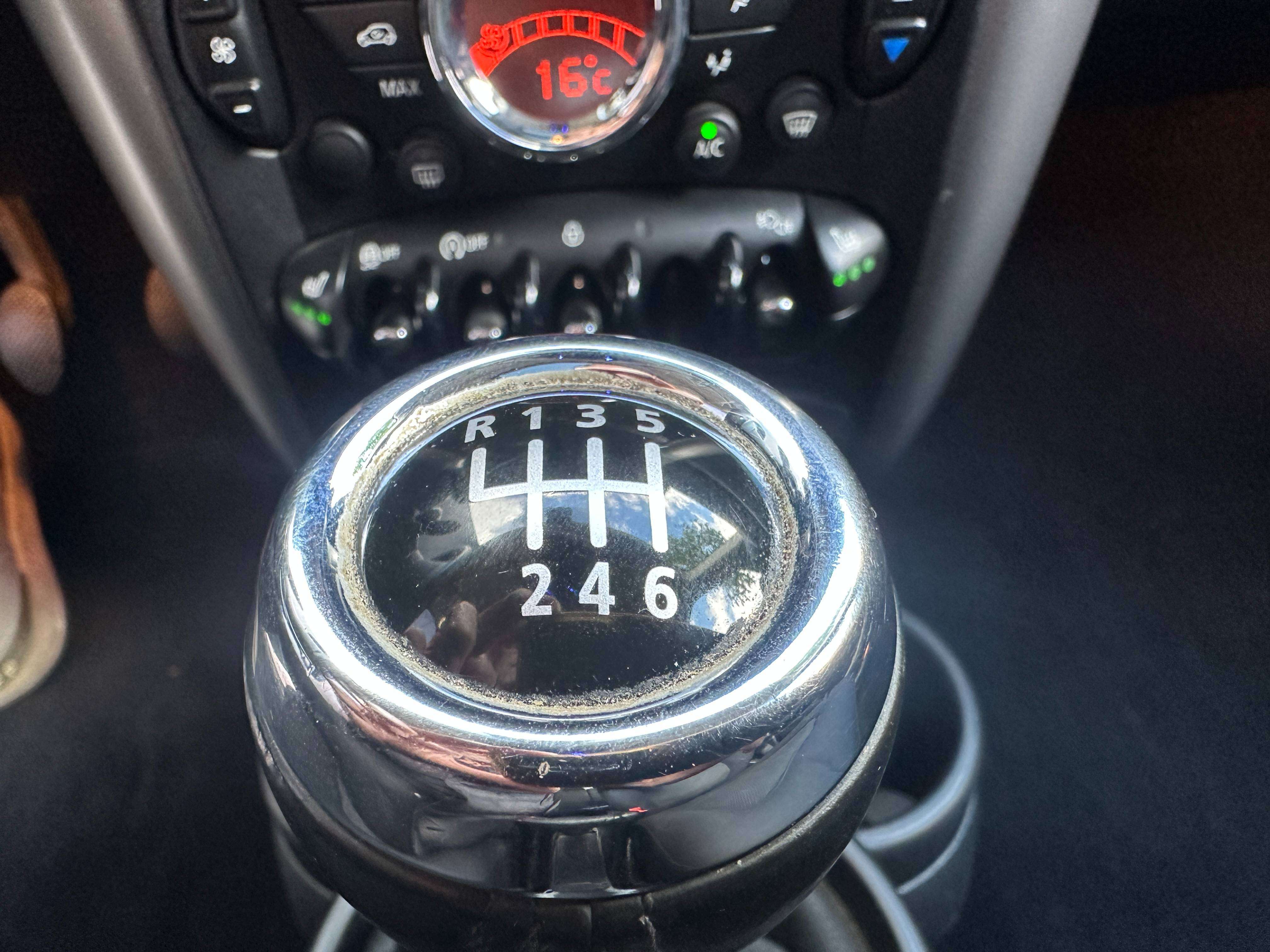 MINI One Countryman Mini Countryman 1.6i One,PANO DAK/AIRCO/PDC/GARANTIE/LEZ OK