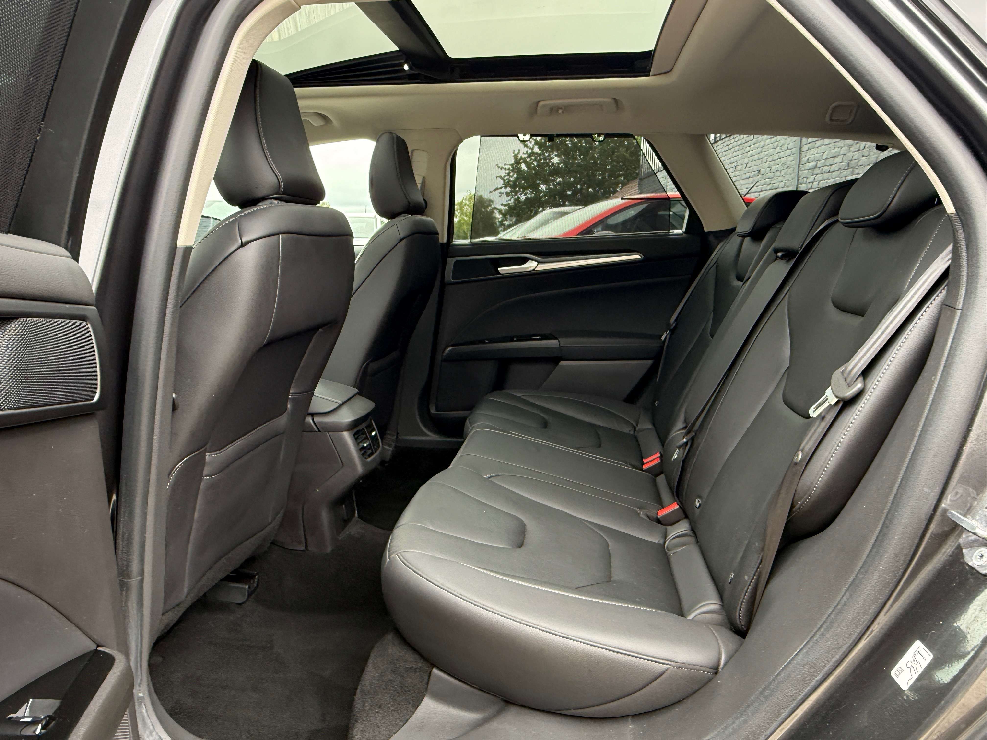 Ford Mondeo Mondeo SW 1.5 EcoBoost Titanium /Navi/Cuir/Pano/Led/Cam./Garantie/