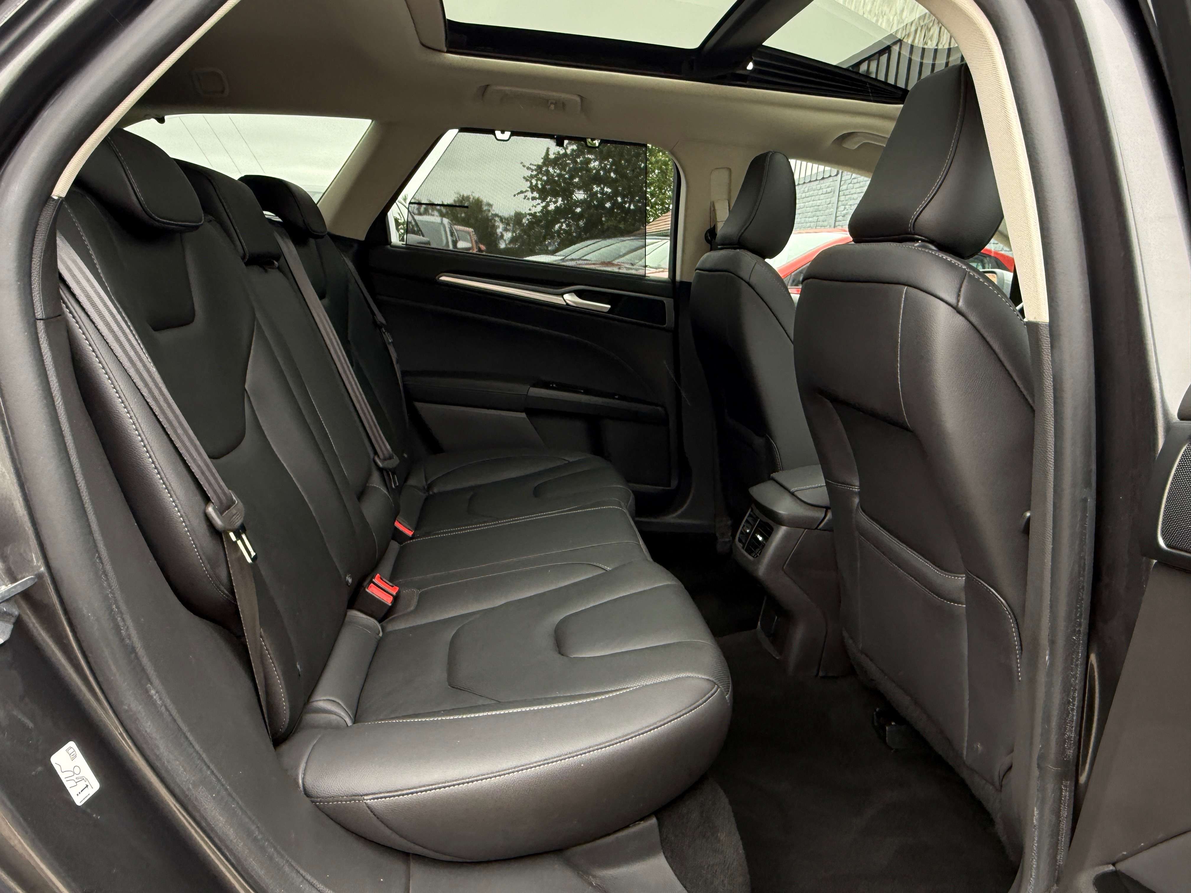 Ford Mondeo Mondeo SW 1.5 EcoBoost Titanium /Navi/Cuir/Pano/Led/Cam./Garantie/