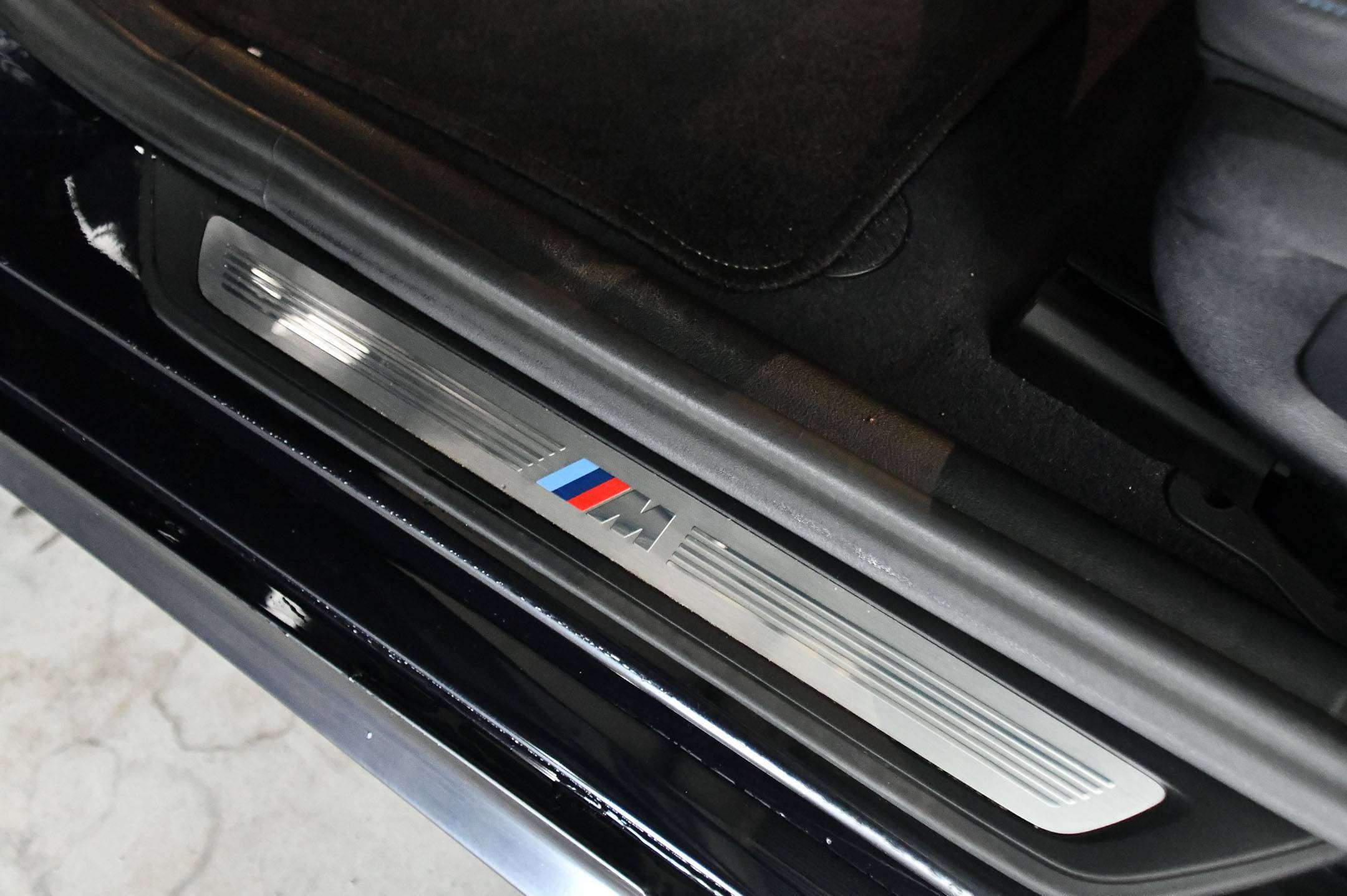 BMW 520 520e Touring - PHEV - M-Sportpakket - Panodak - Trekhaak - Adaptive Cruise Control -
