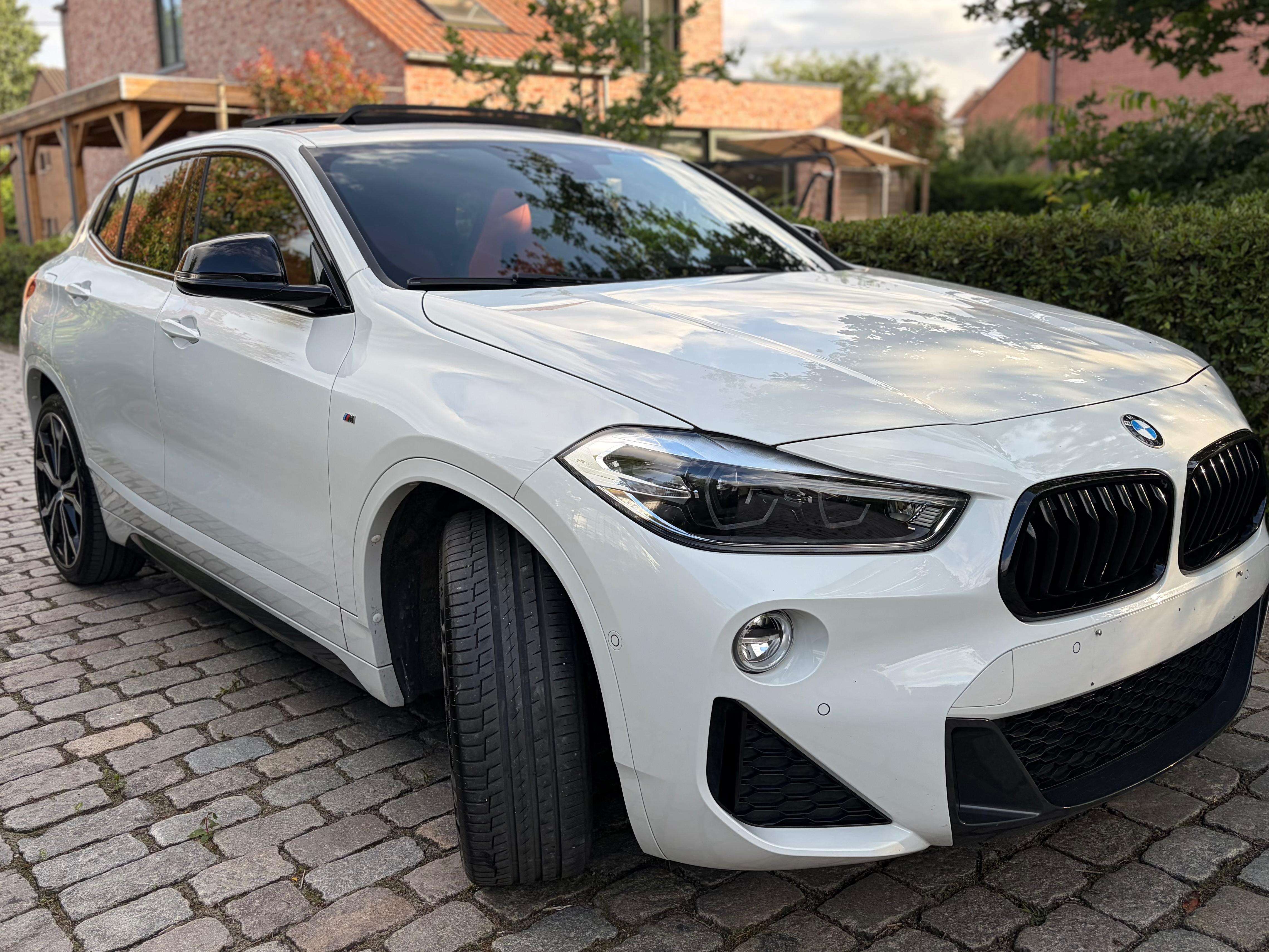 BMW X2 1.5i Automaat sDrive18 ### 57000 km ###