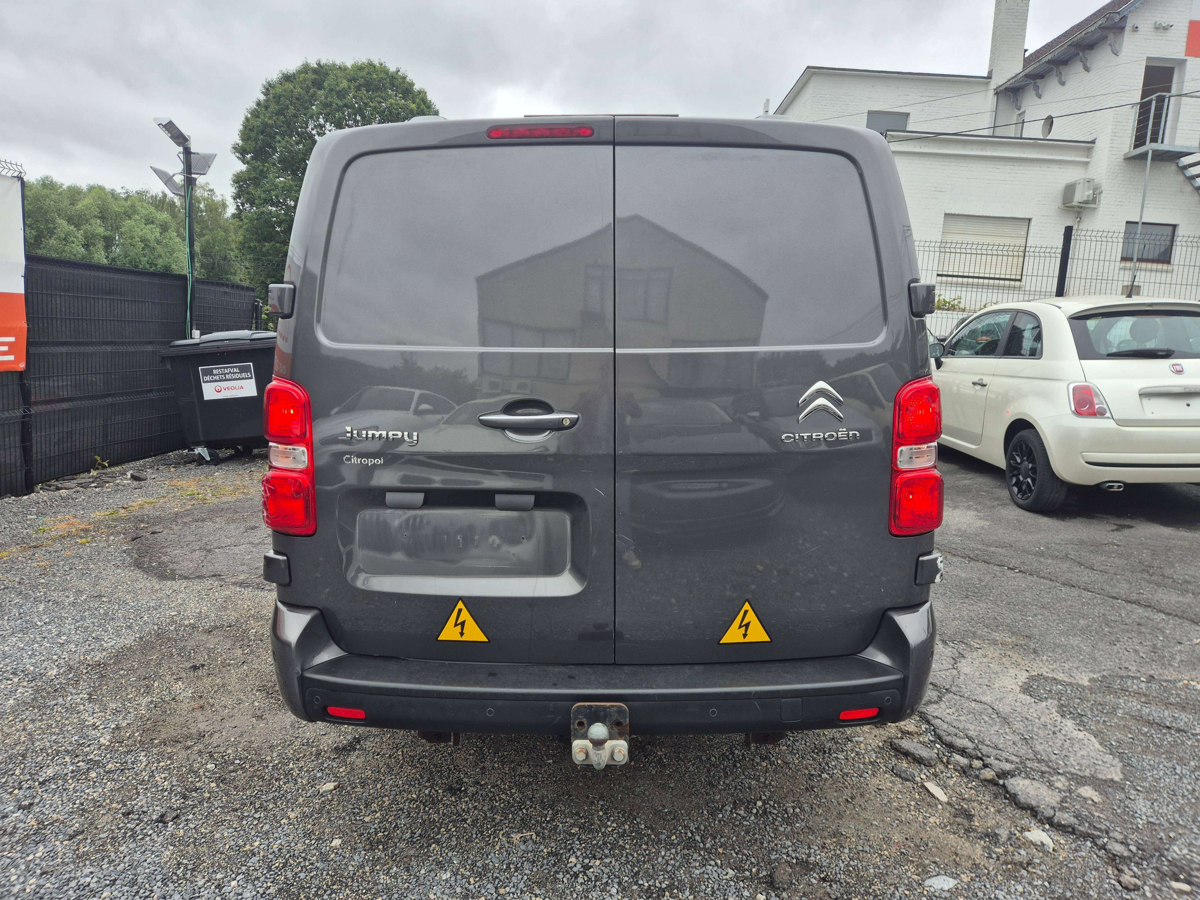 Citroen Jumpy Fourgon 2.0 BlueHDi XL Driver