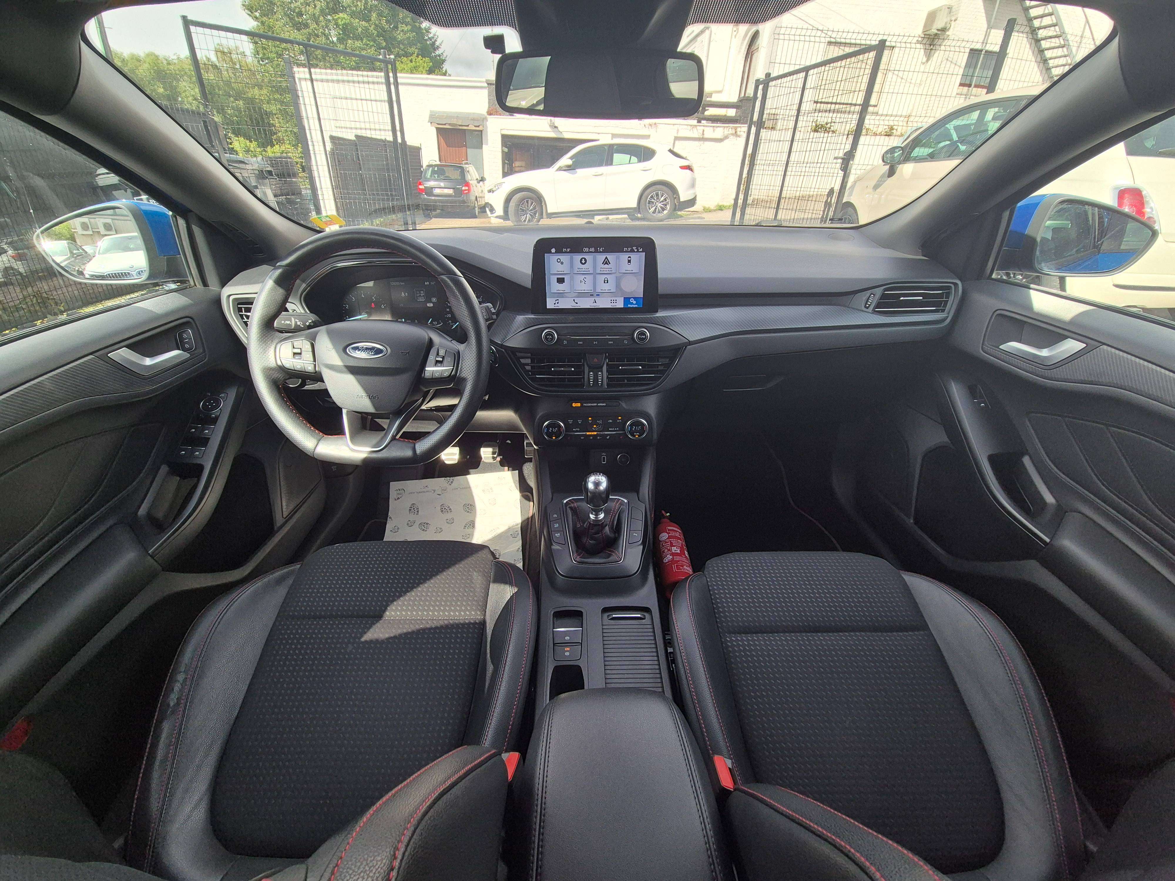 Ford Focus 1.5 EcoBoost ST-Line - EU6 - GARANTIE 1AN -